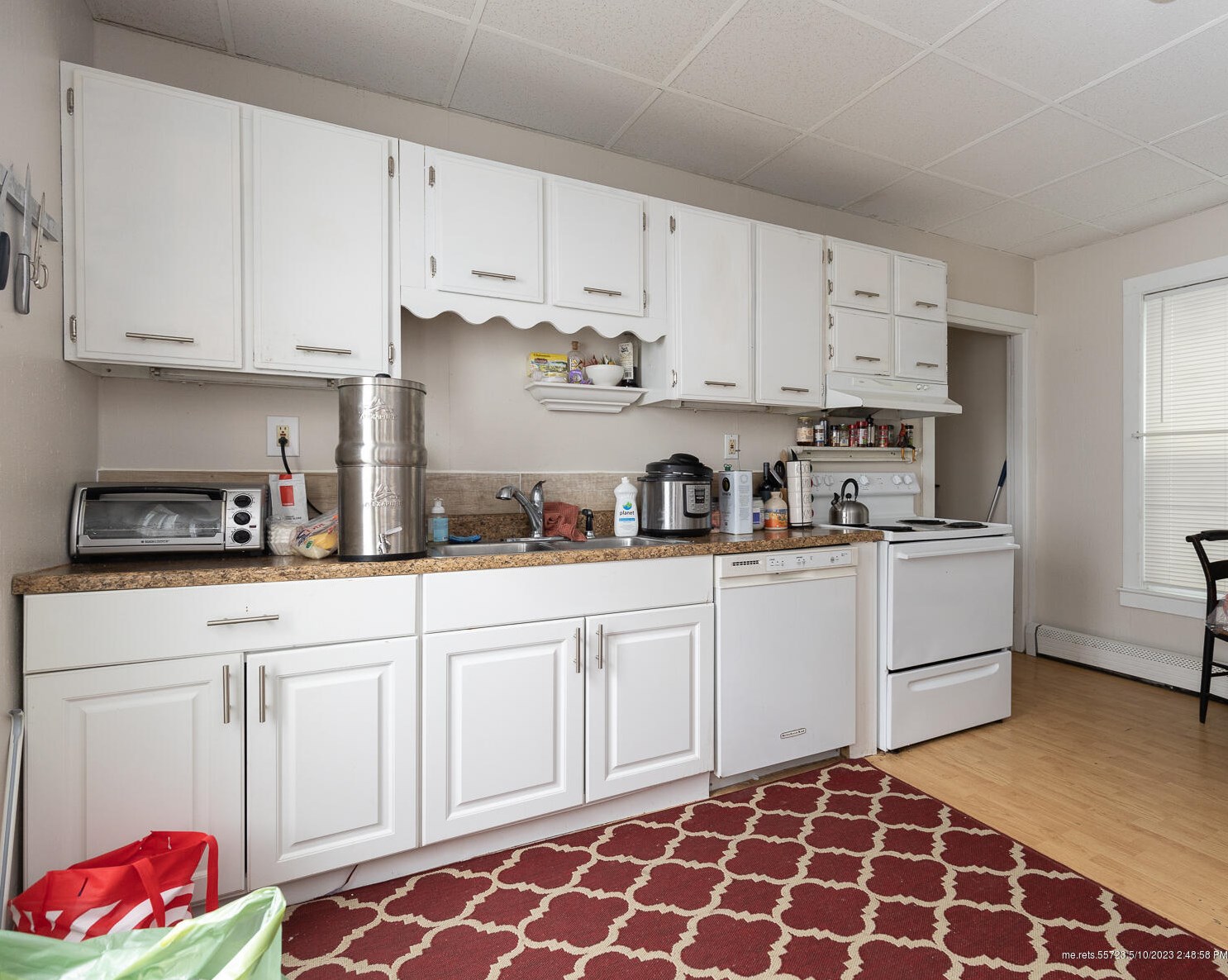 38 Bacon St, Biddeford, ME 04005