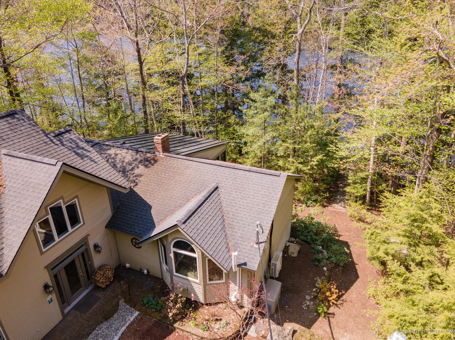 145 Peninsula Dr, Rome, ME 04963