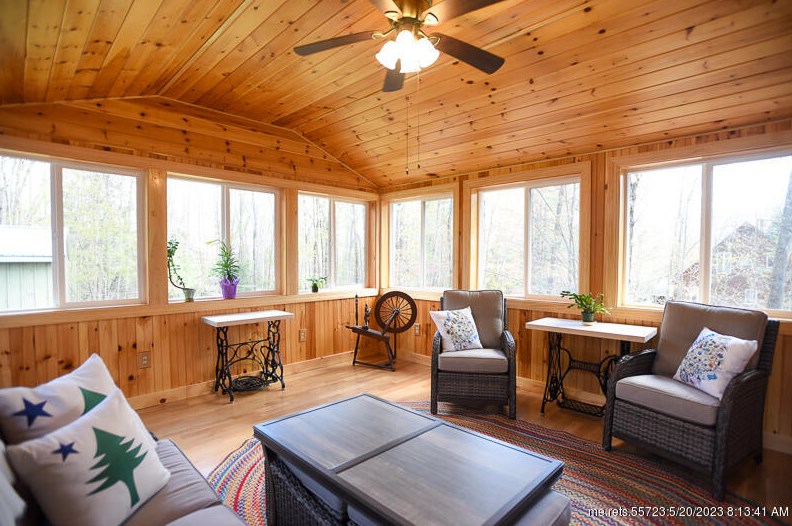 18 Summit Rd, Gray, ME 04039