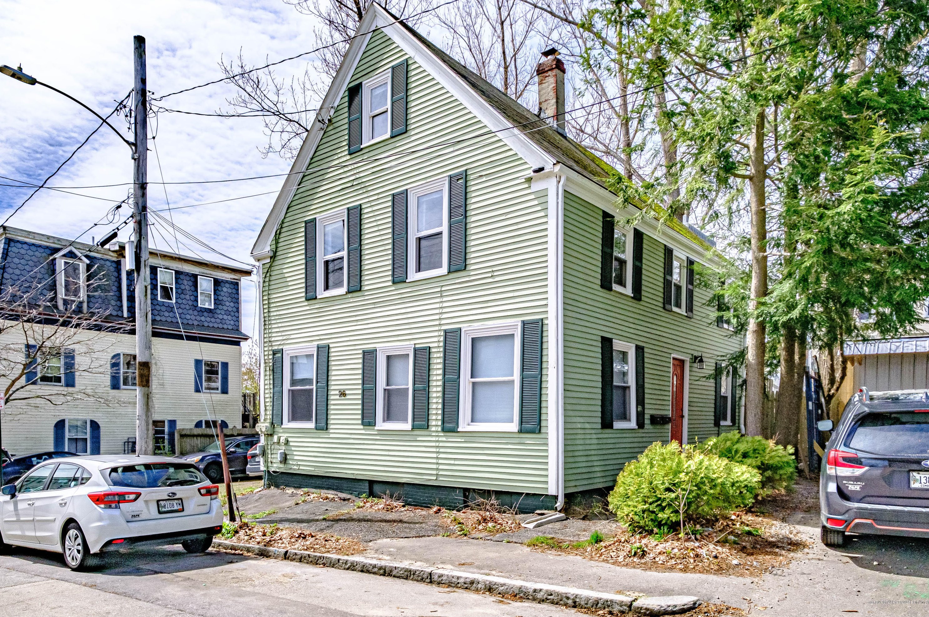 26 School St, Portland, ME 04102-1543