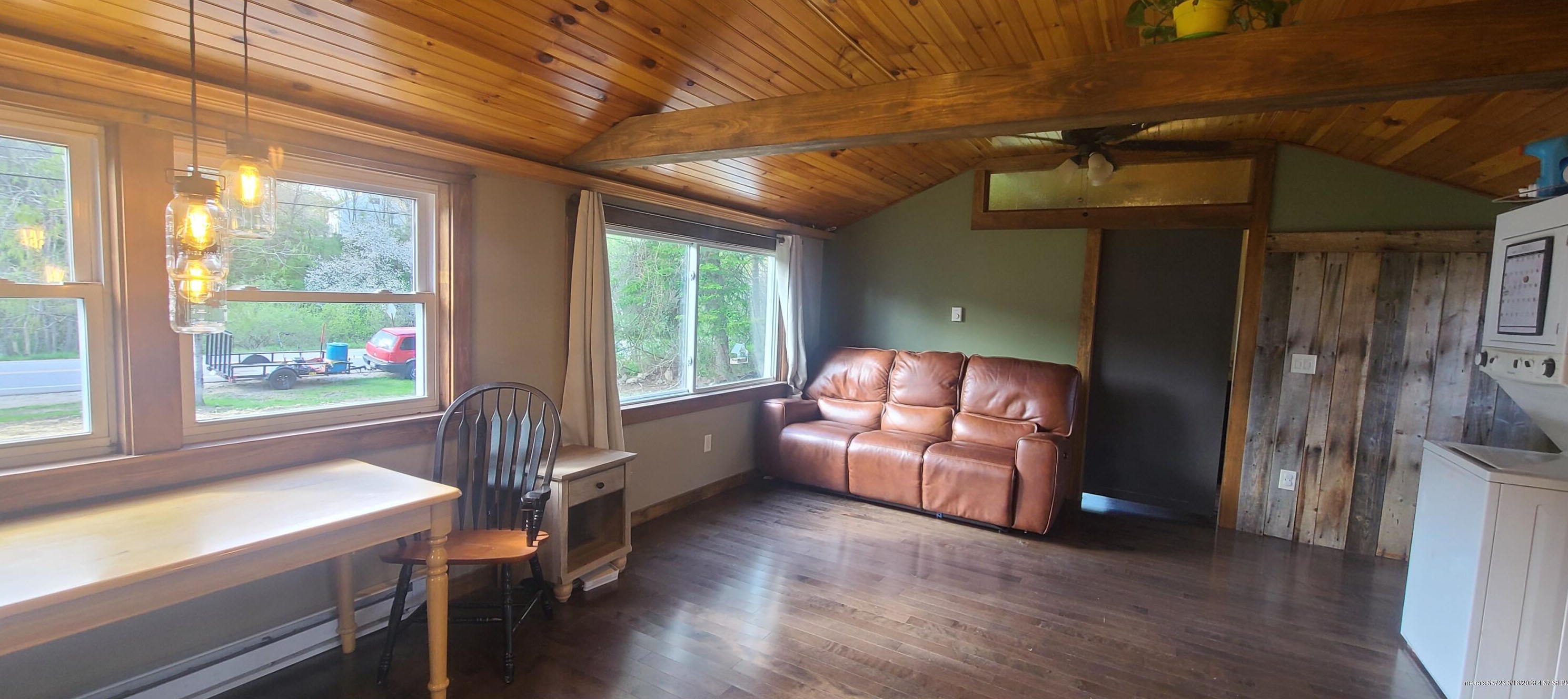 15 Albion Rd, Windham ME  04062-4329 exterior