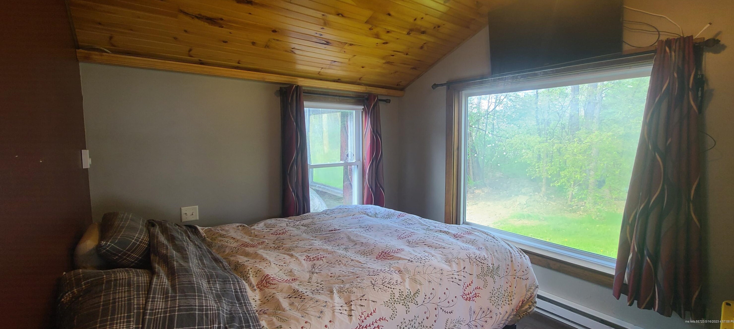 15 Albion Rd, Windham ME  04062-4329 exterior