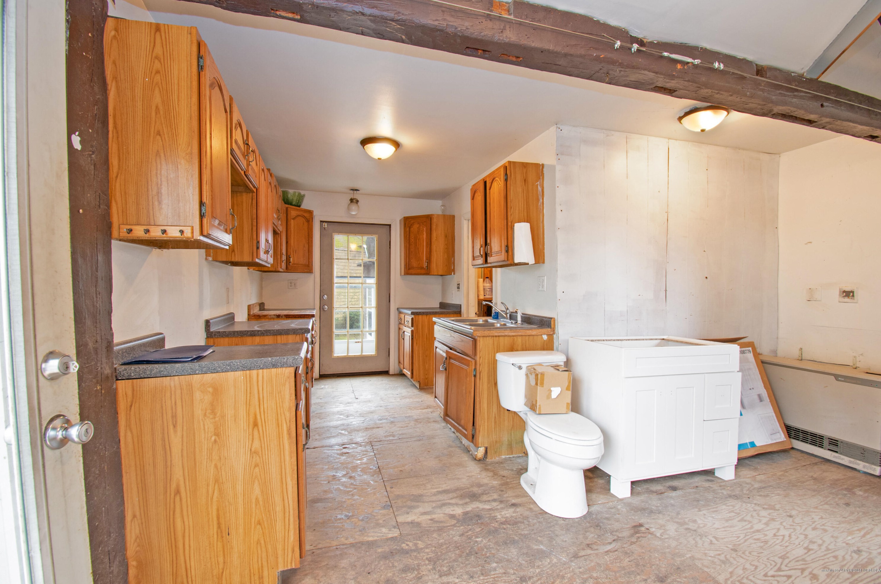 11 Floral St, West Bath, ME 04530