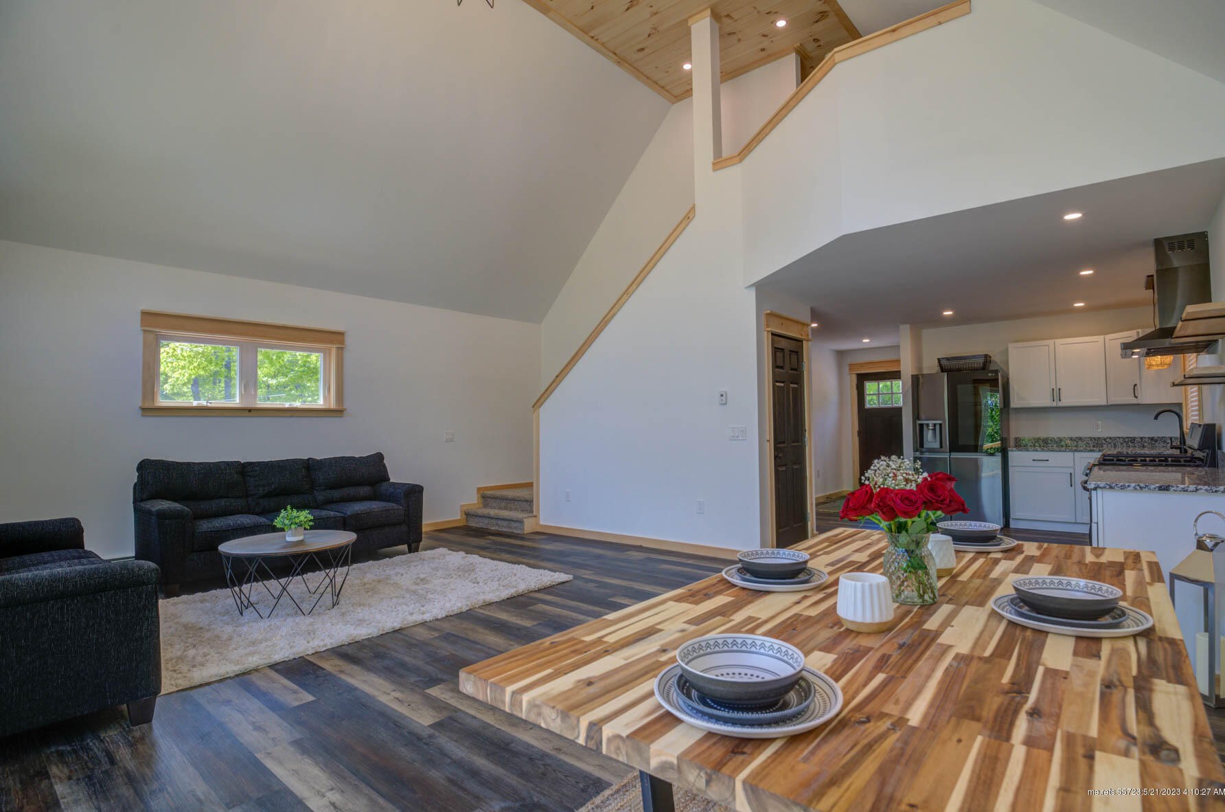 64 Overlook Rd, Windham ME  04062-4512 exterior