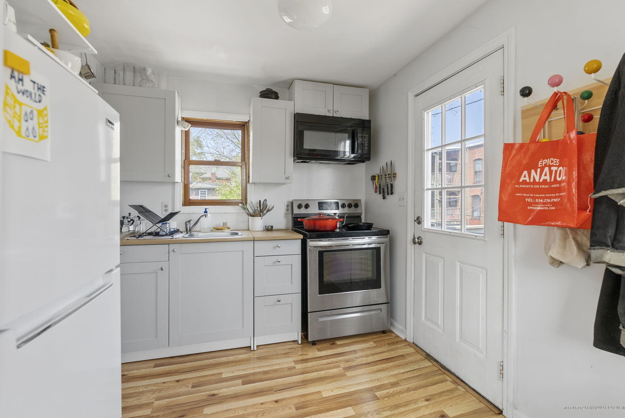 45 Tyng St, Portland ME  04102-3951 exterior