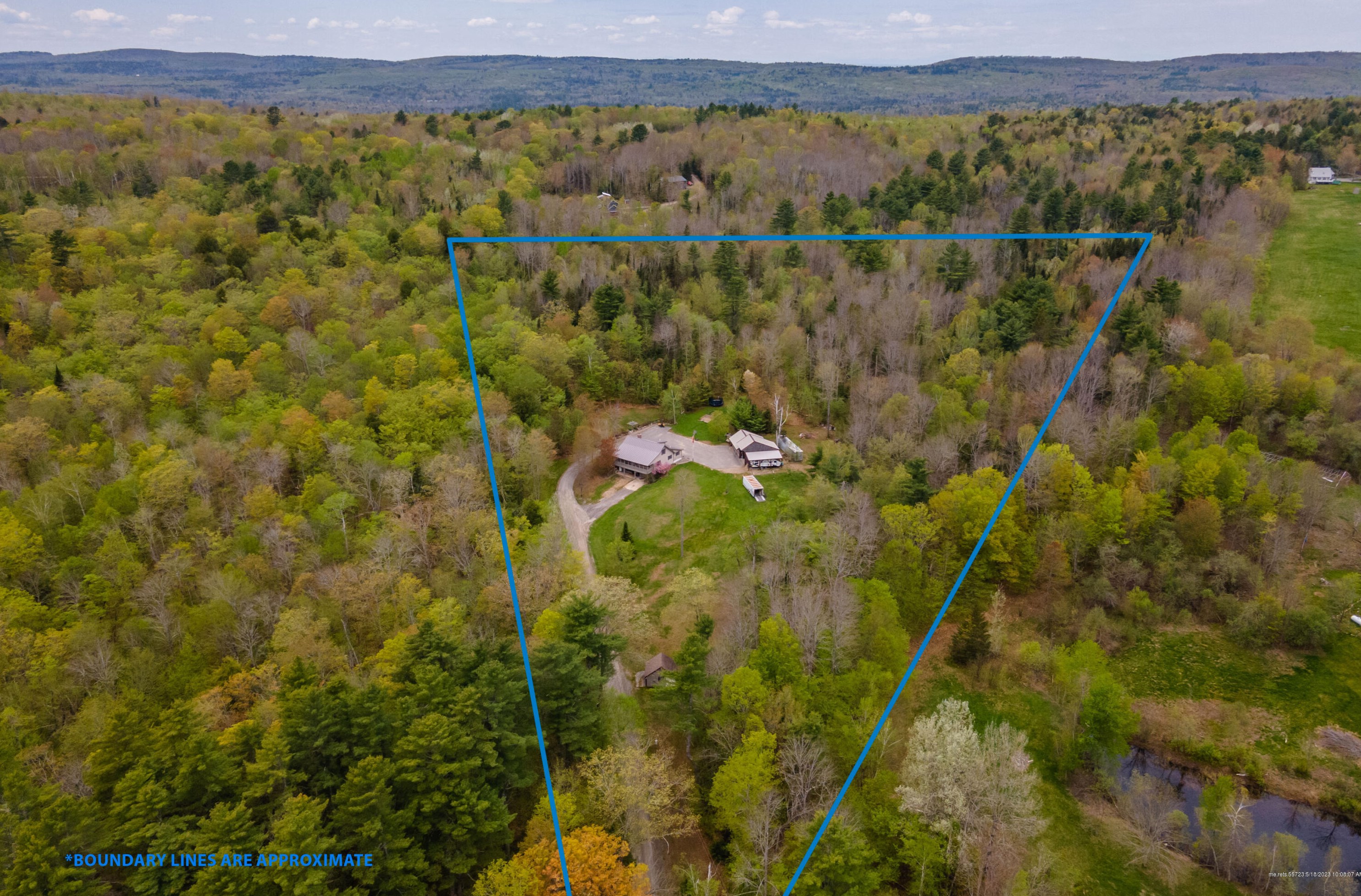 244 S Mountain Valley Hwy, Freedom, ME 04941