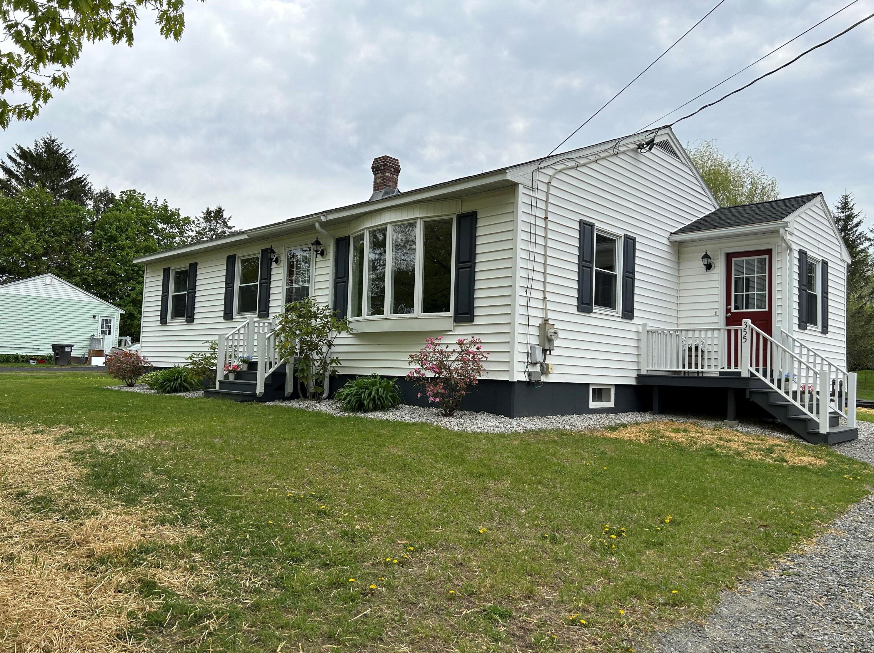 355 Center Rd, Fairfield, ME 04937