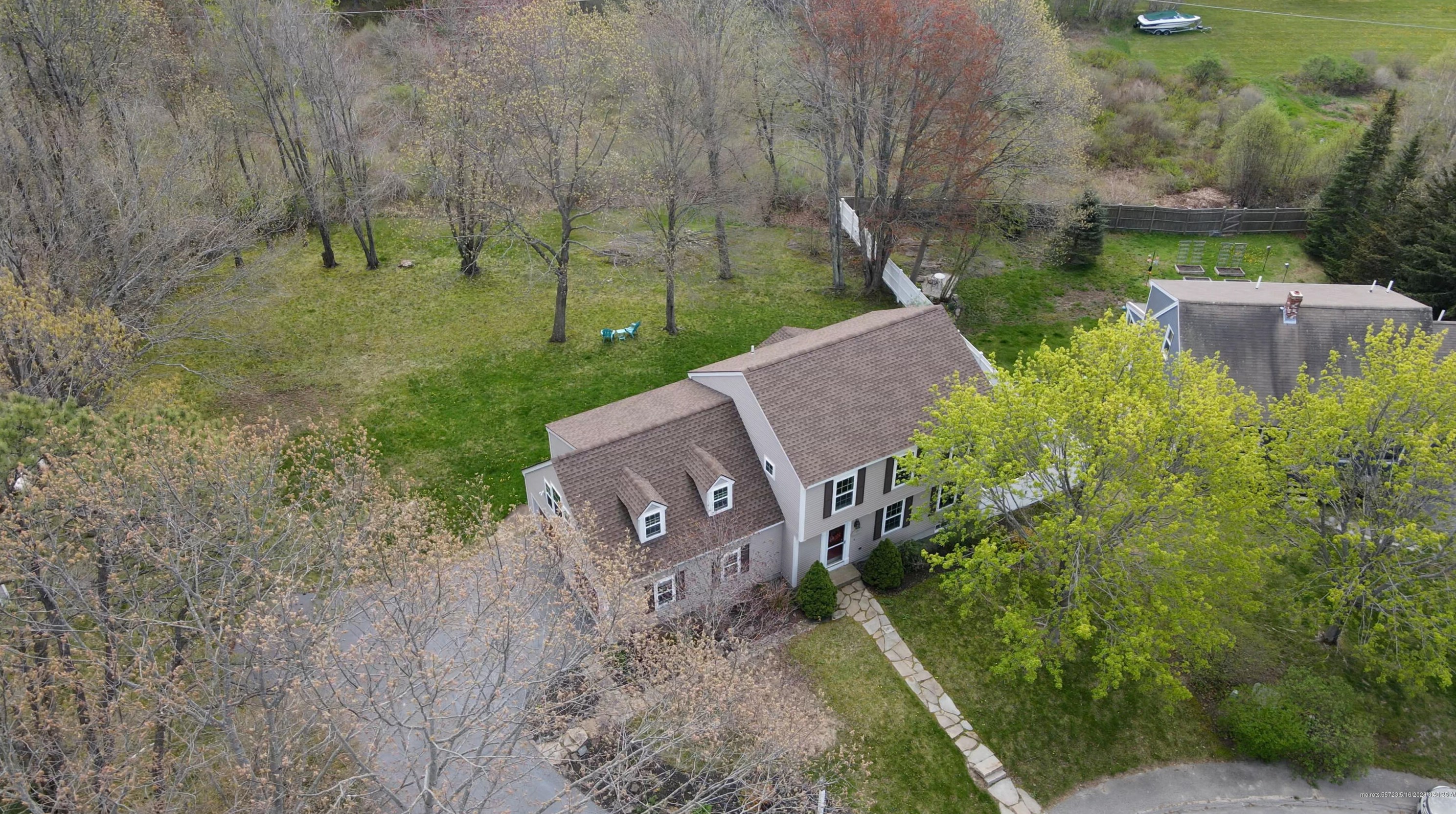 137 Brindle Cir, Portland ME  04106-6864 exterior