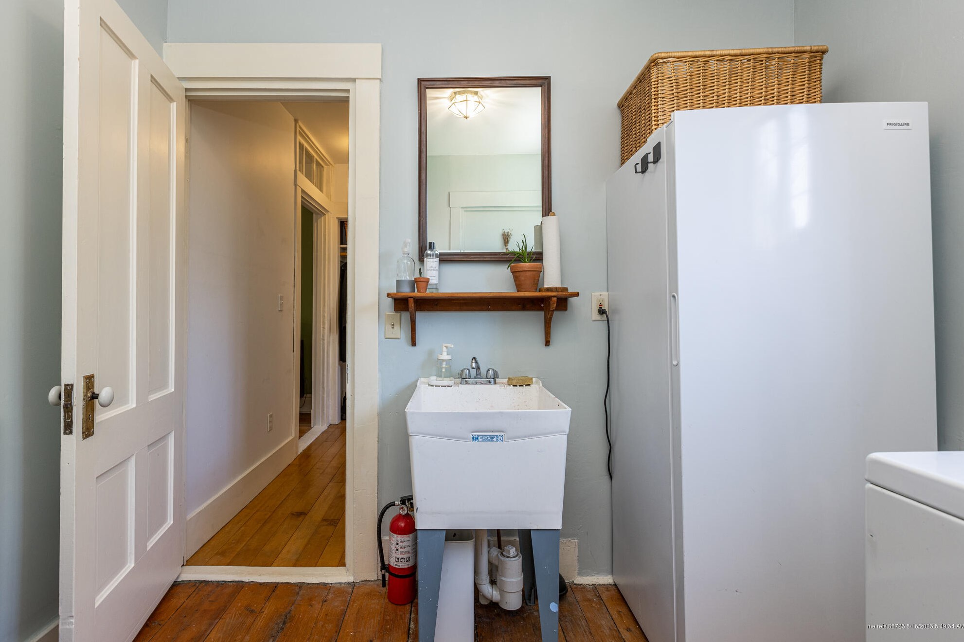 93 Angell Ave, Portland ME  04106-5002 exterior