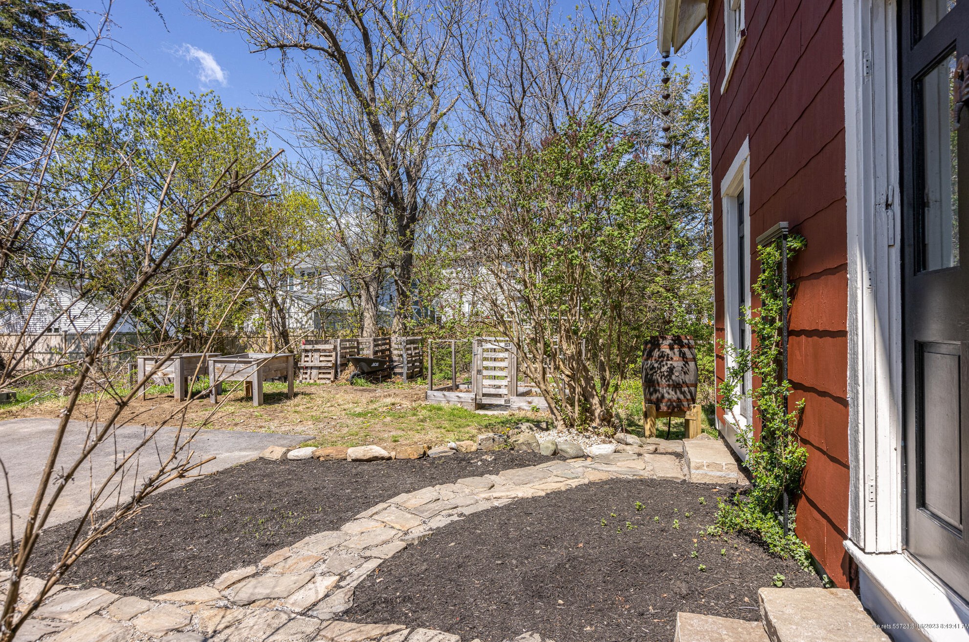 93 Angell Ave, Portland ME  04106-5002 exterior