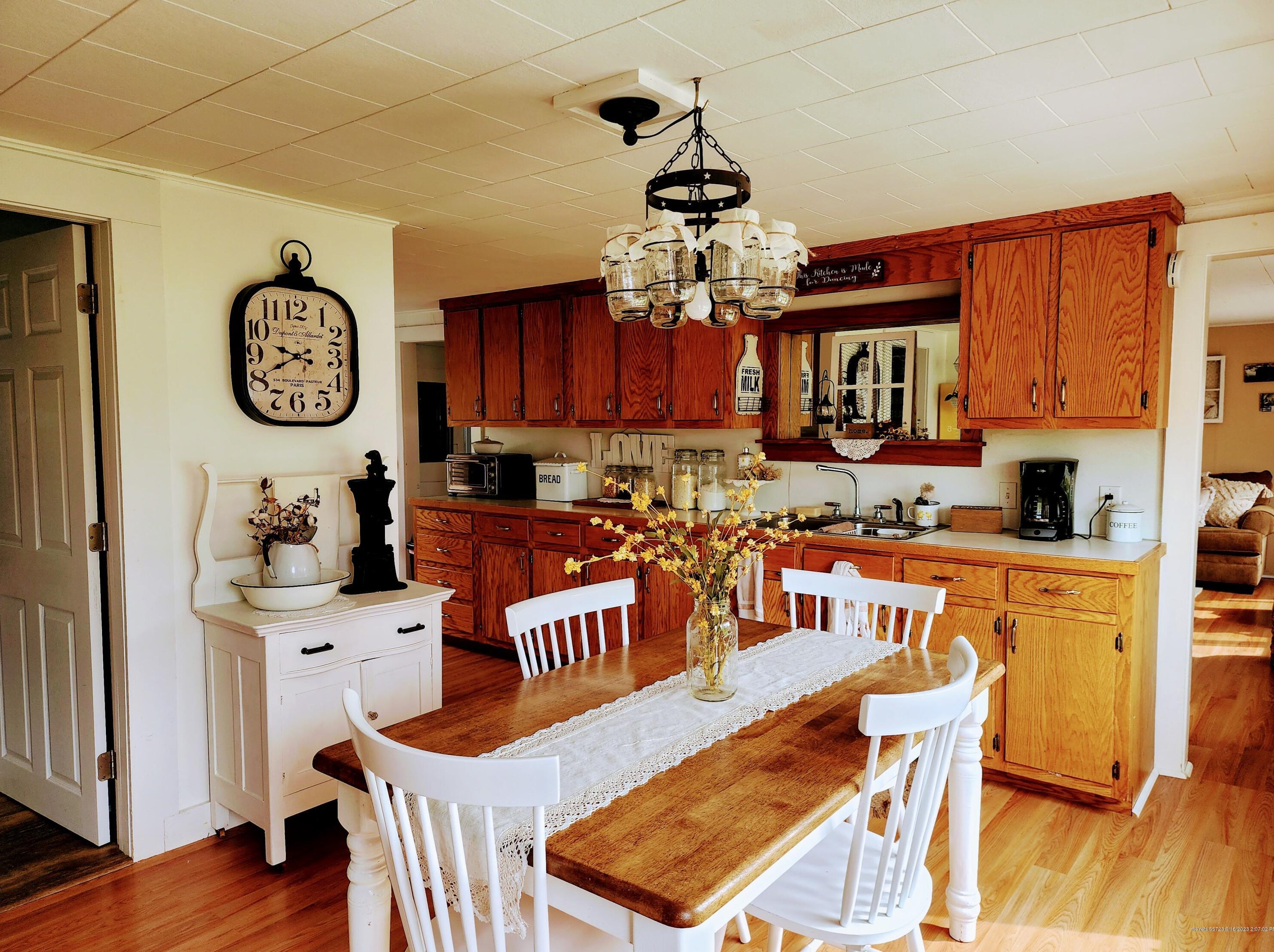 1044 Bailey Rd, Knox, ME 04986