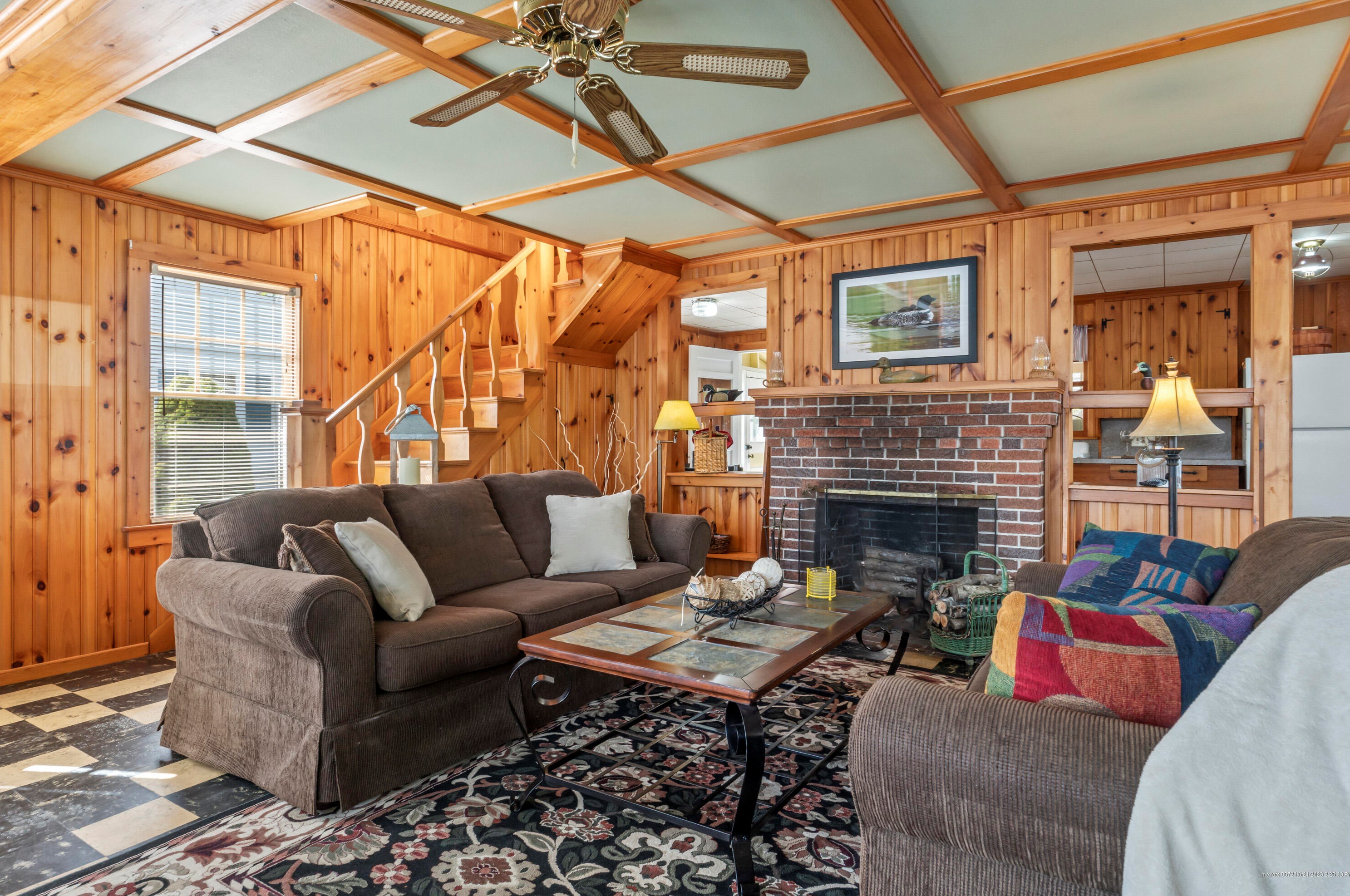 40 Boulder Rd, Frye Island, ME 04071