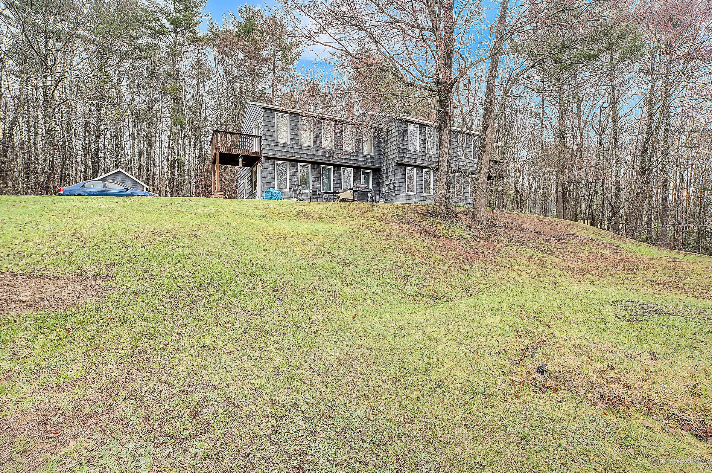 10 Pumpkin Hill Ln, Gray, ME 04039
