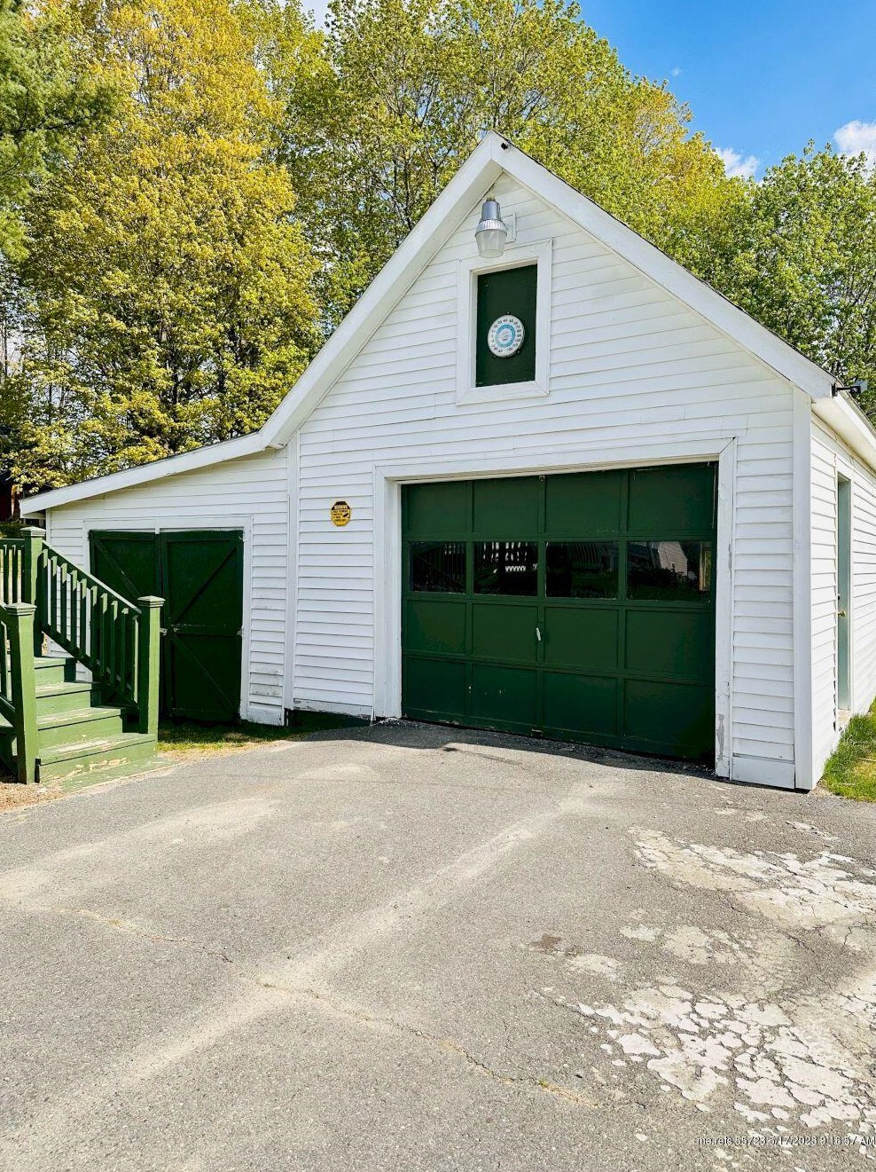 49 John St, Madison ME  04950-1633 exterior