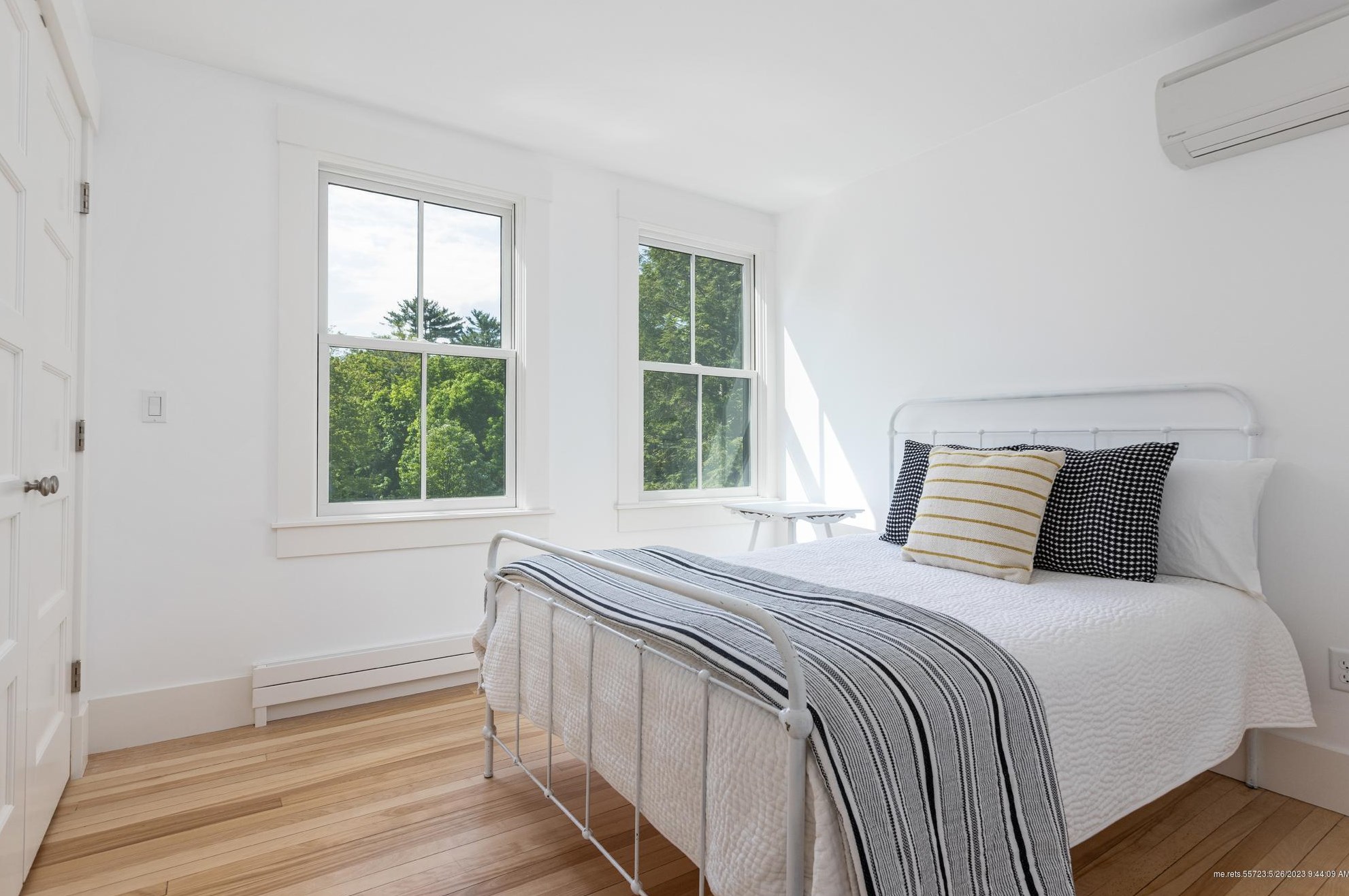 2 Summit Rd, Portland ME  04107-1327 exterior