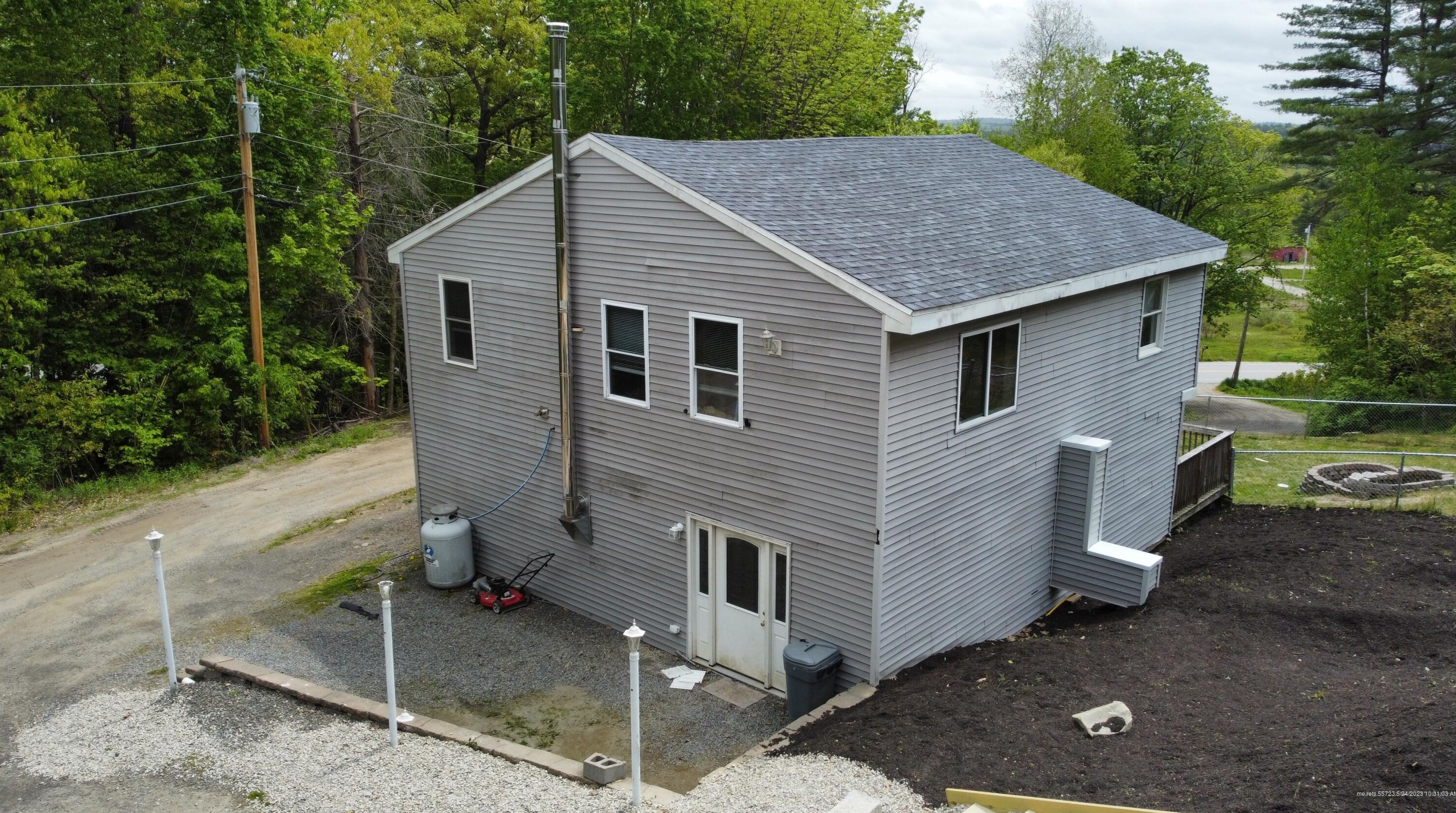 10 Albert Place, Augusta, ME 04330