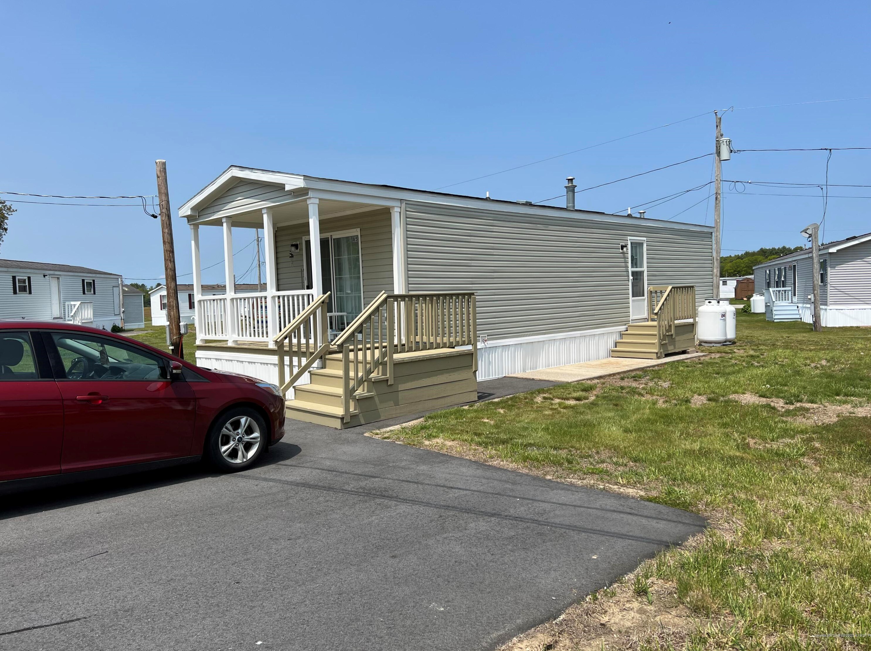 85 Scarponi Dr, Mere Point, ME 04011