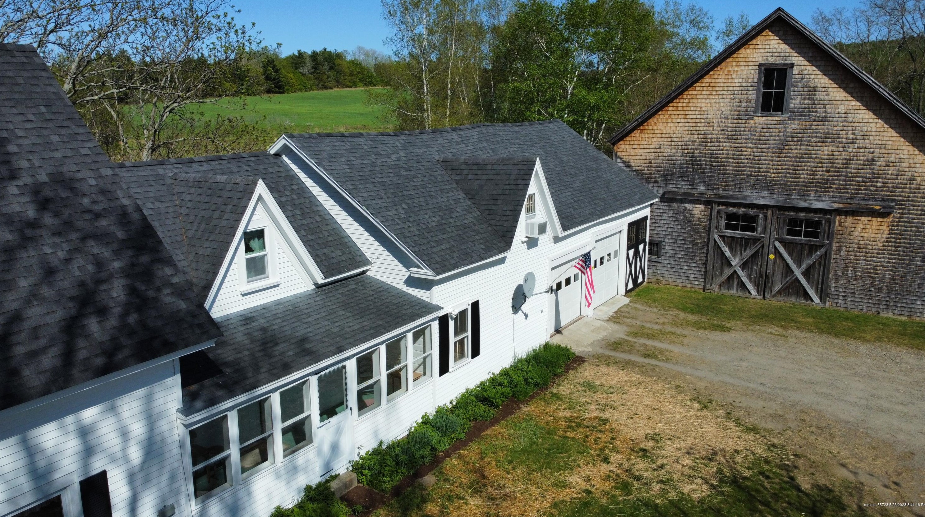 147 Old Military Rd, Winn, ME 04495