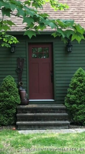 5 Dubois Dr, Sanford, ME 04073
