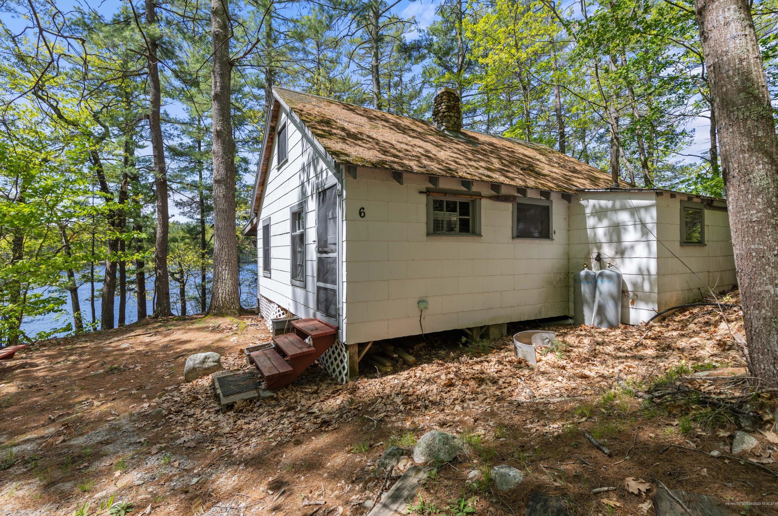 6 Wedgewood Dr, Windham ME  04062-6116 exterior