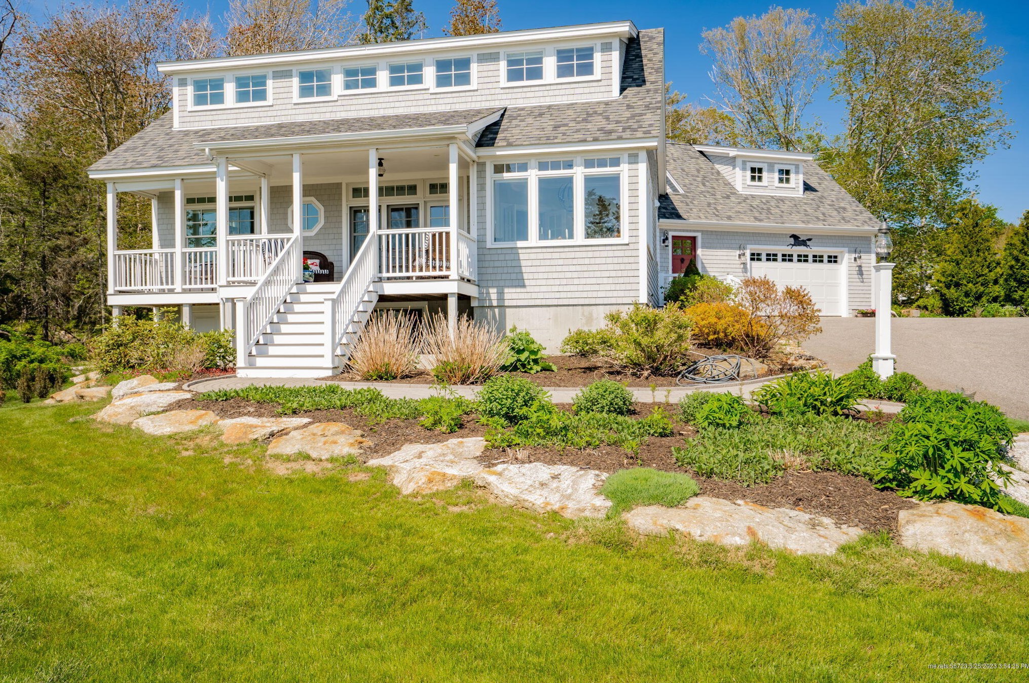 11 Factory Cove Rd, Boothbay Harbor, ME 04538