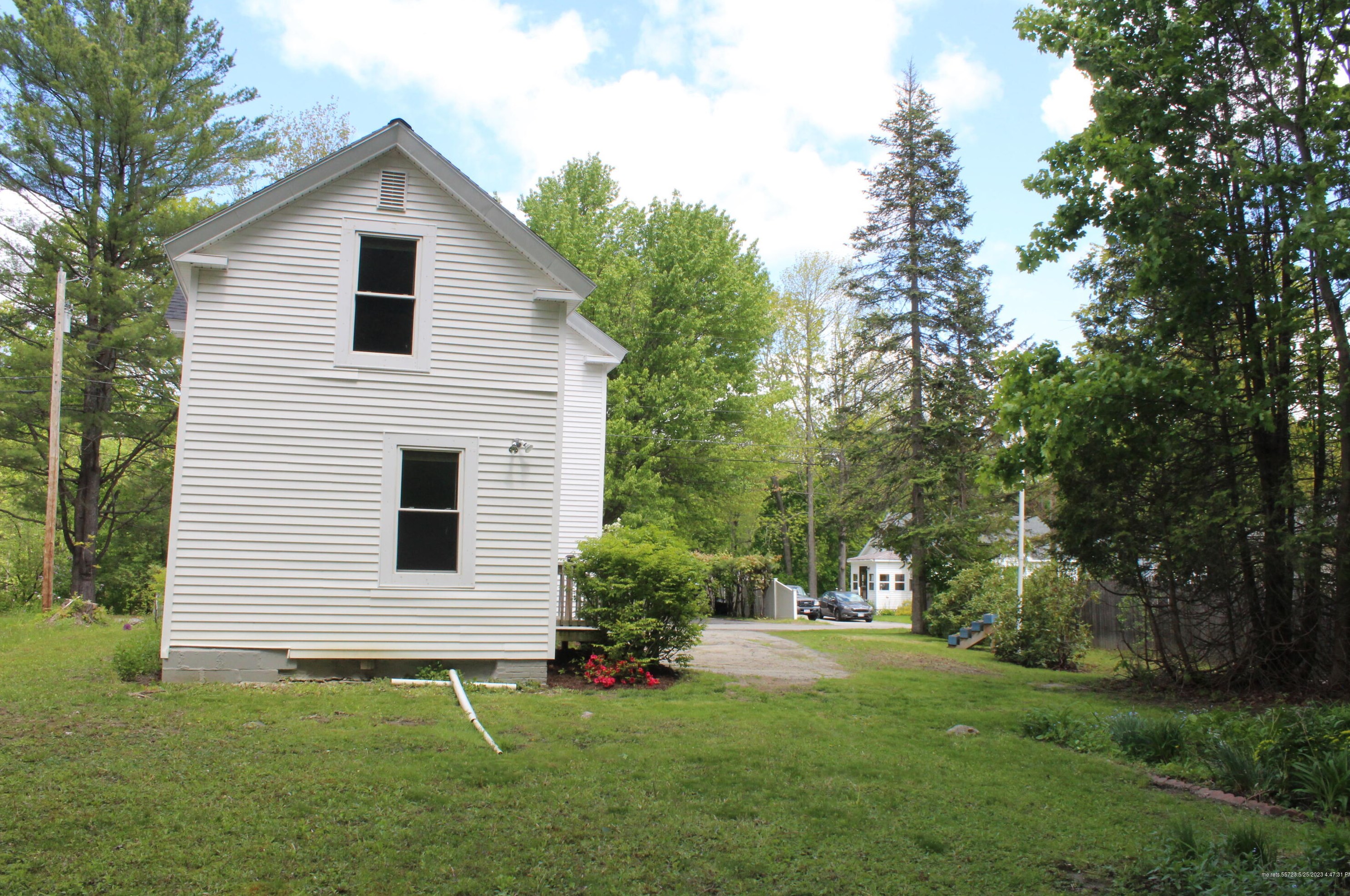 34 Ash St, Pittston ME  04345-1911 exterior