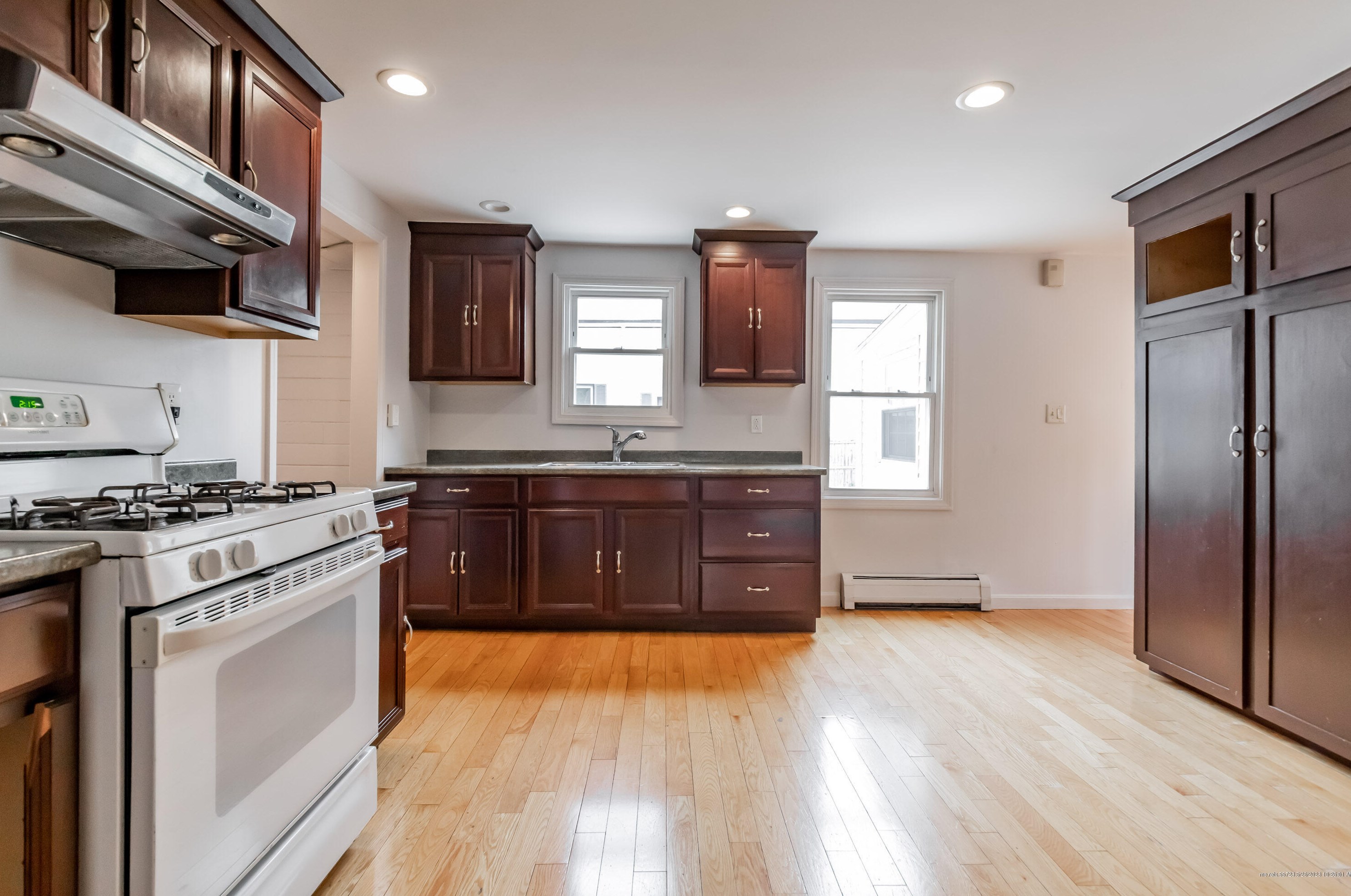 101 Gilman St, Portland ME 04102-3023 exterior