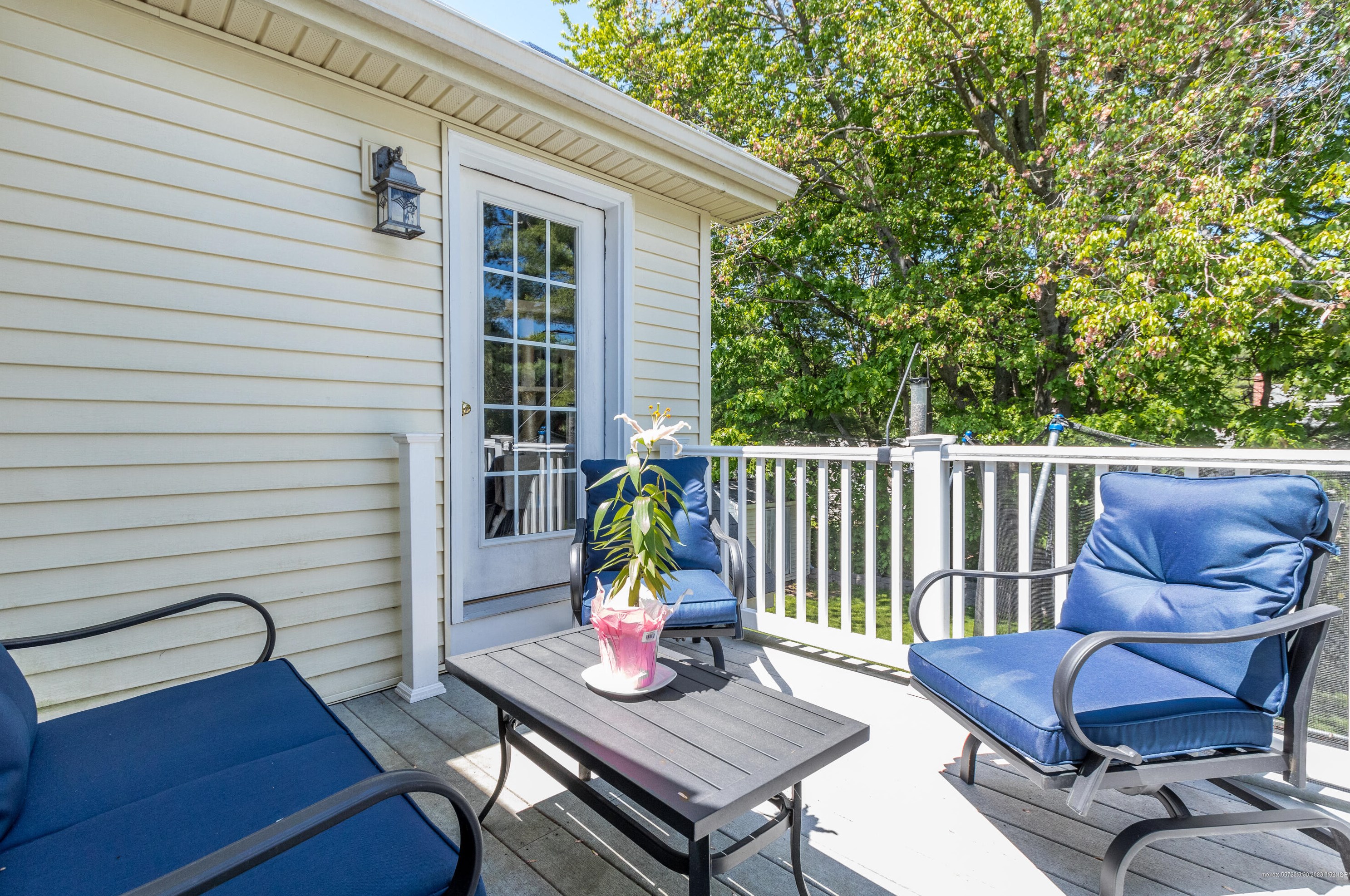 63 Primrose Ln, Portland ME  04103-1615 exterior