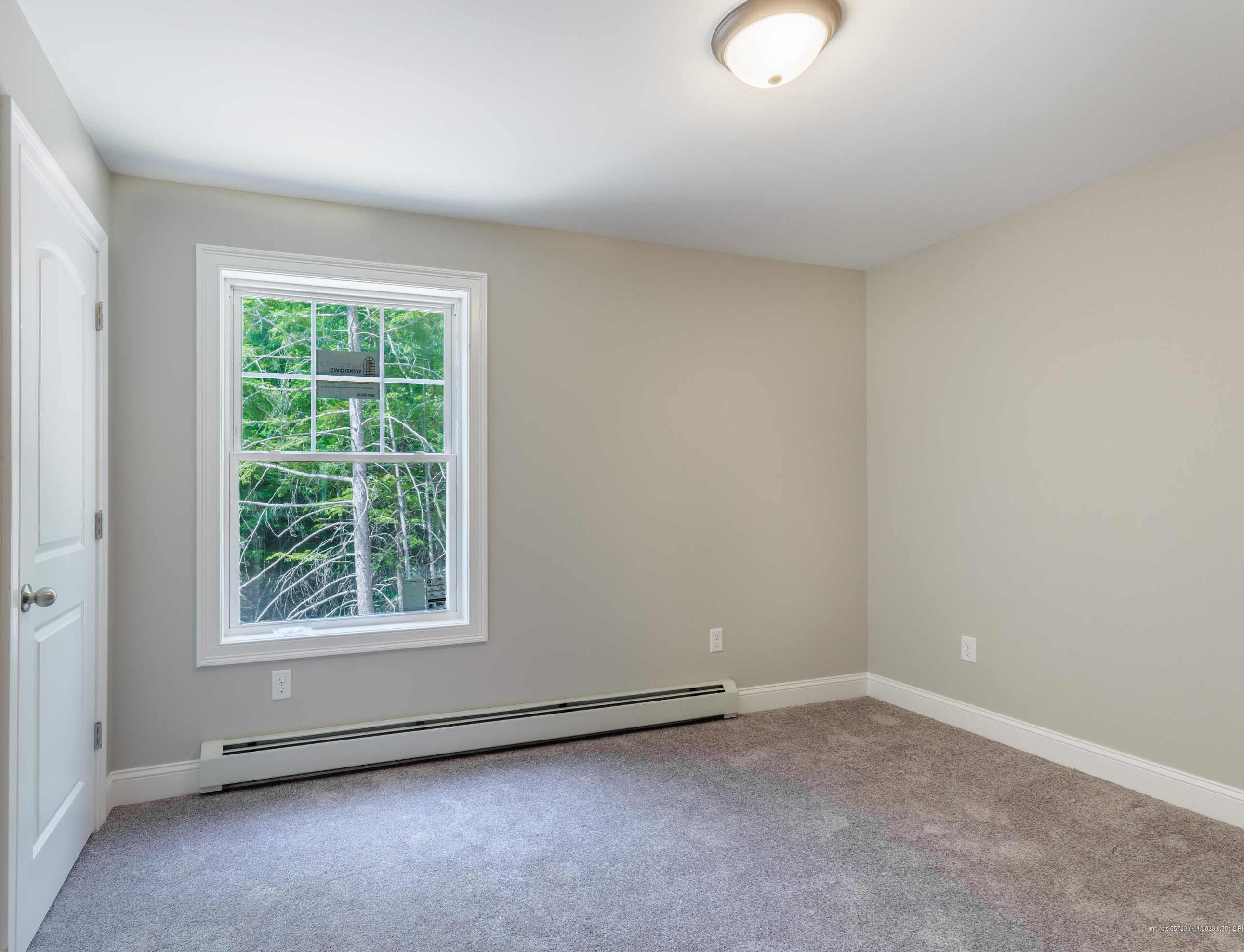 19 Treasure Ln, Windham ME  04062 exterior