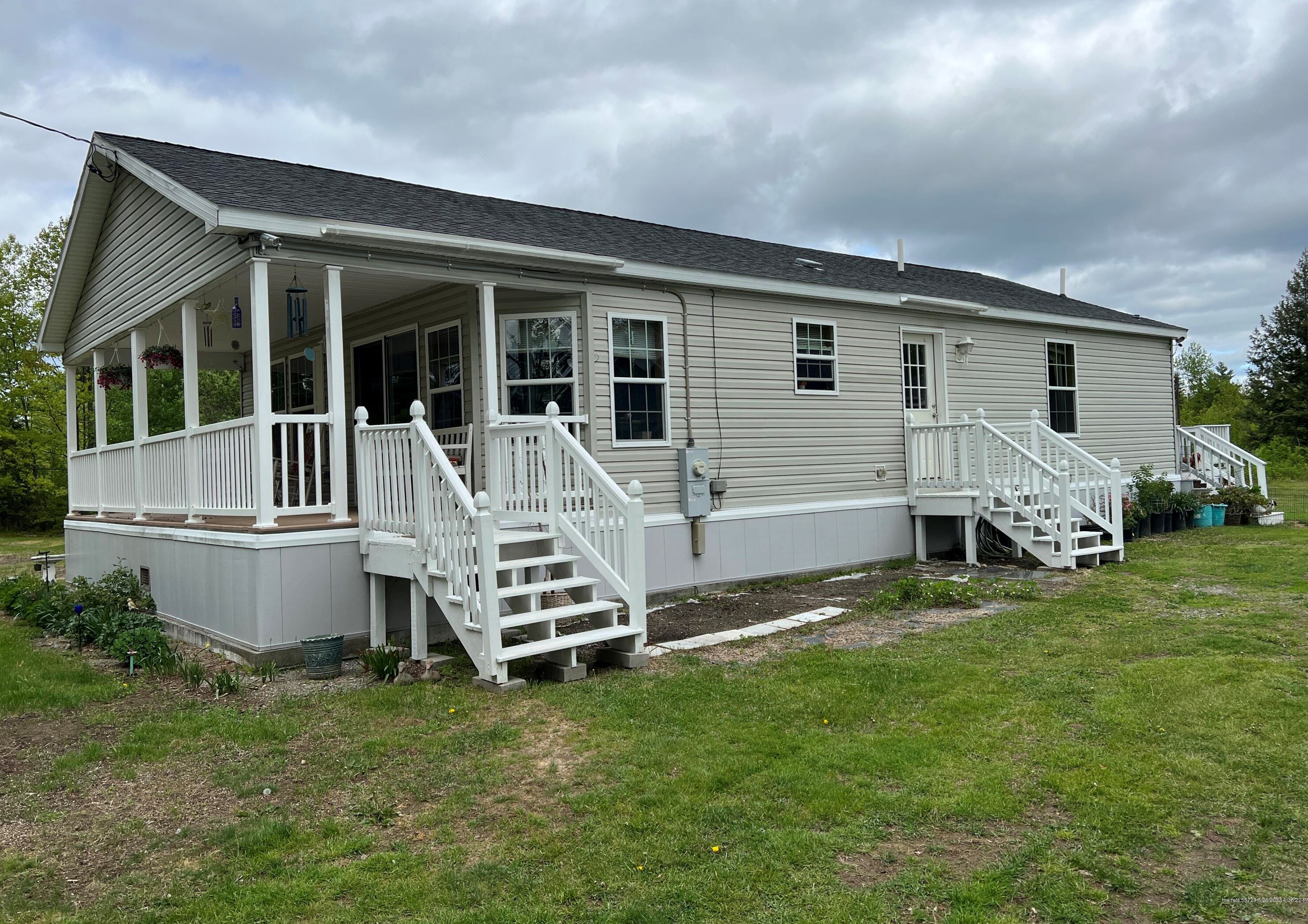 125 Middle River Rd, Greenbush, ME 04418