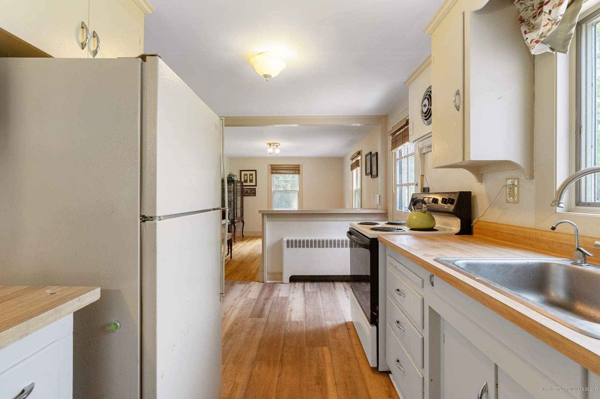 84 Kent St, Portland ME  04102-1122 exterior