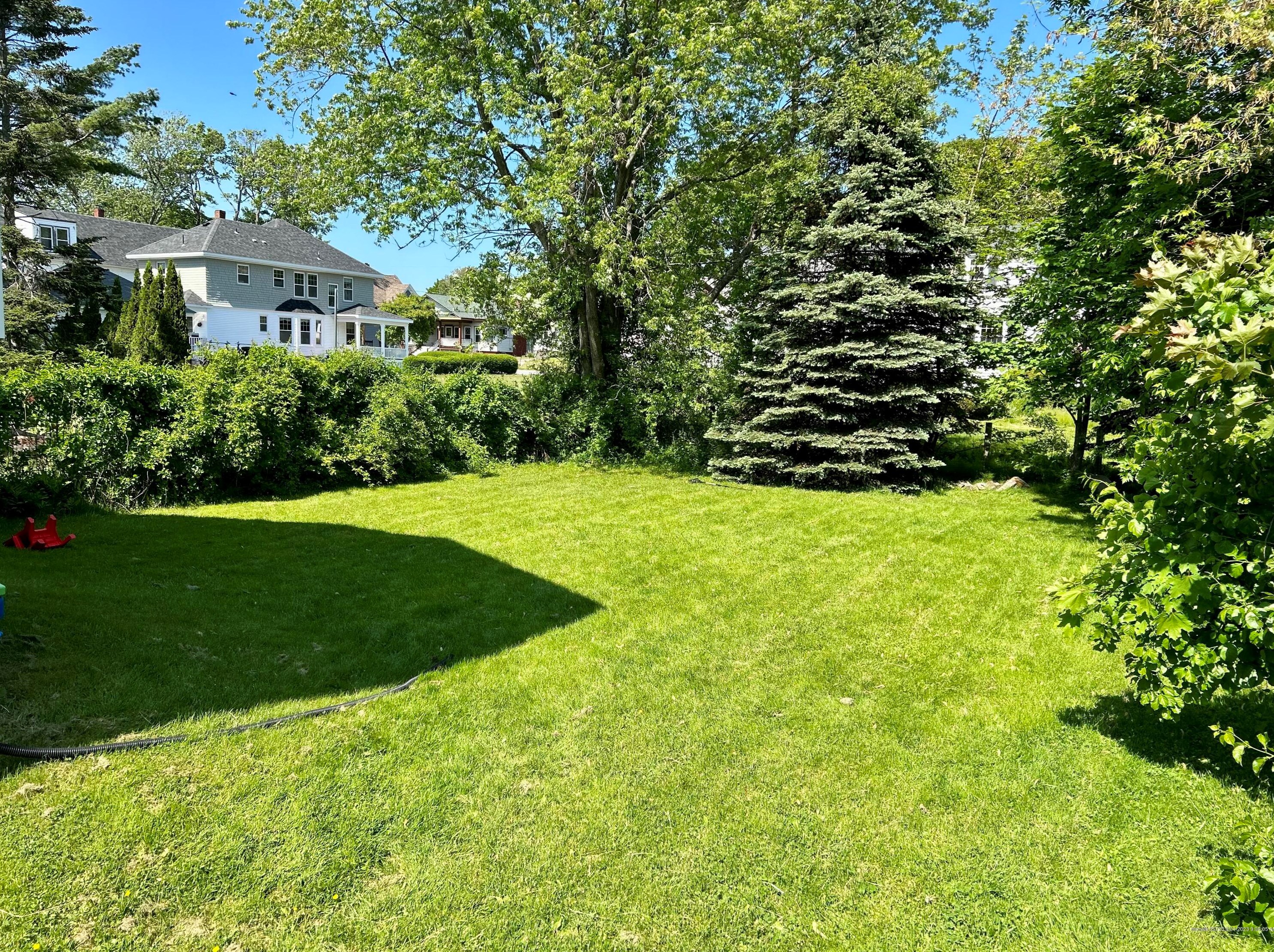 174 Mussey St, South-Portland, ME 04106 exterior