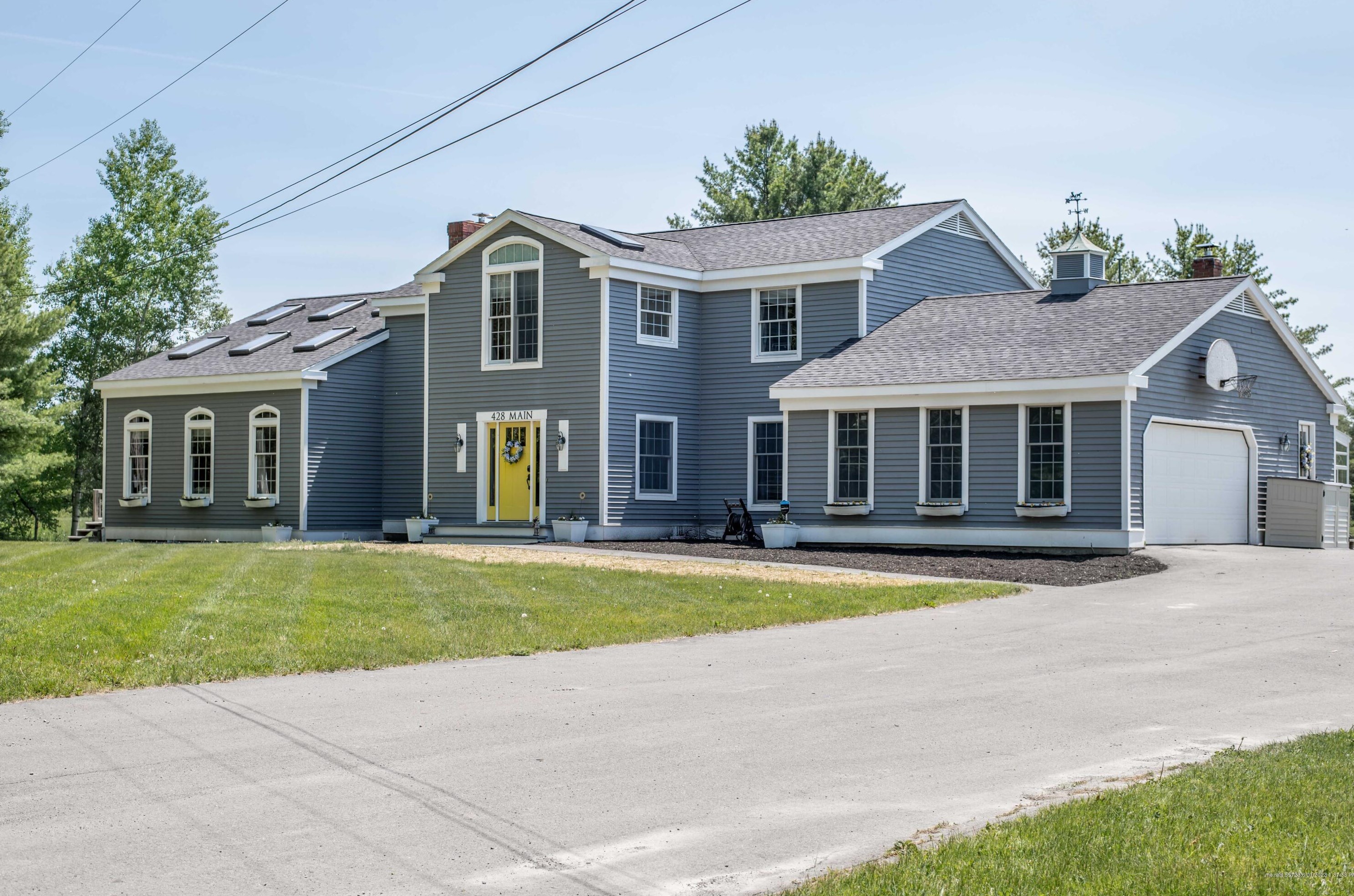 428 Main St, Orono, ME 04473