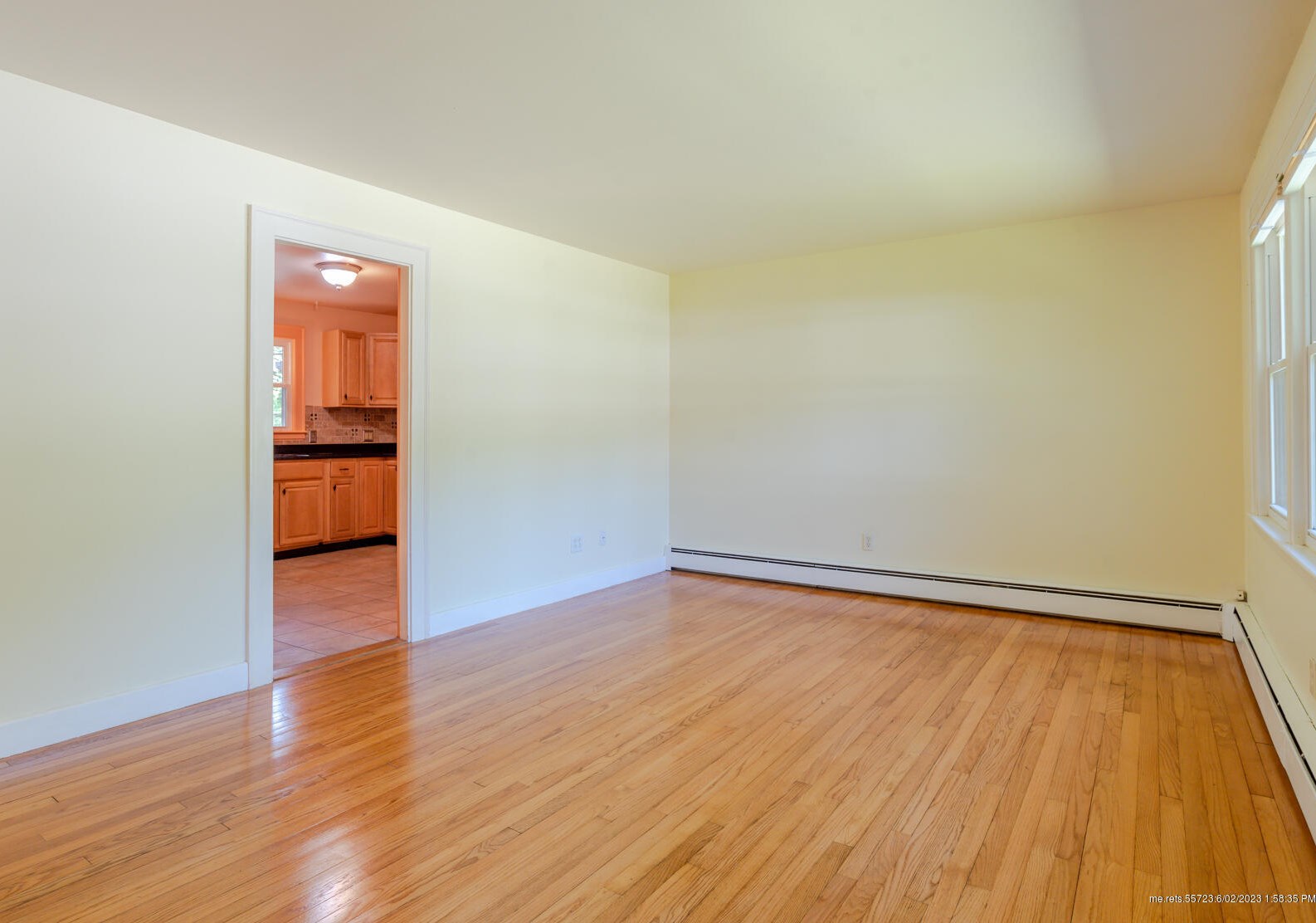 12 Charles Cir, Scarborough, ME 04074-9735