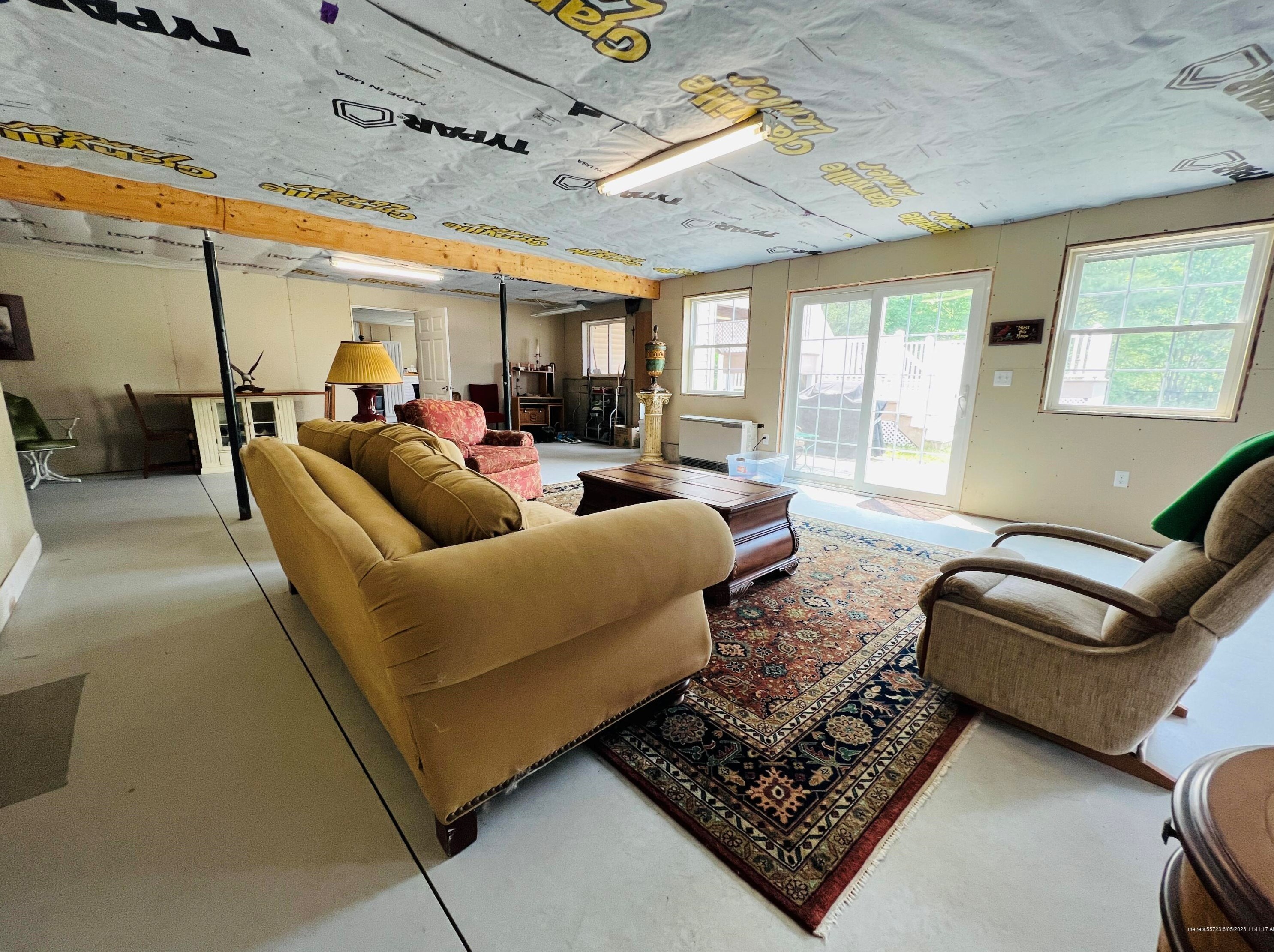 54 Constitution Ave, Newburgh ME 04444-1331 exterior