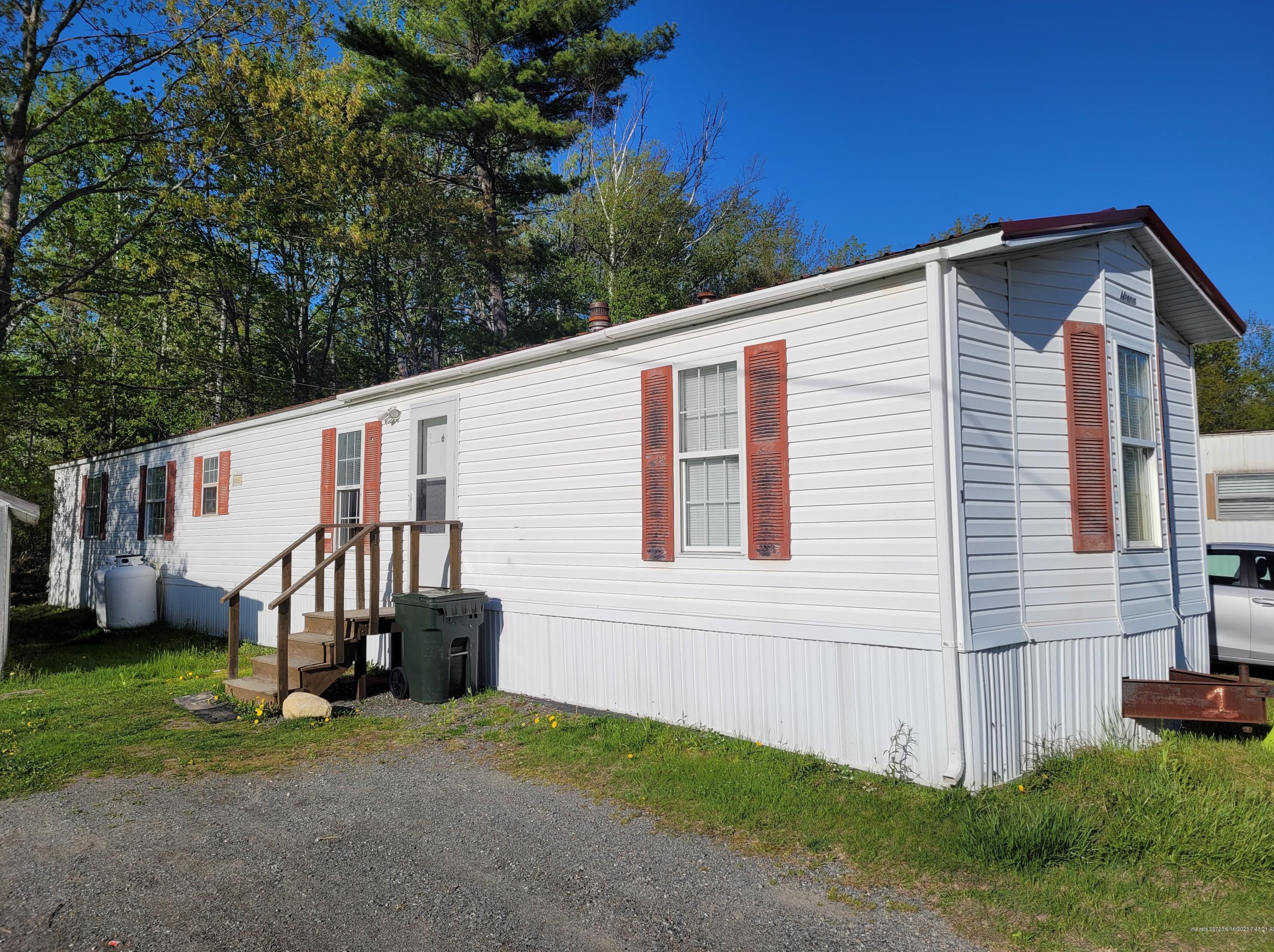 1 Schoppe Dr, Orono, ME 04473