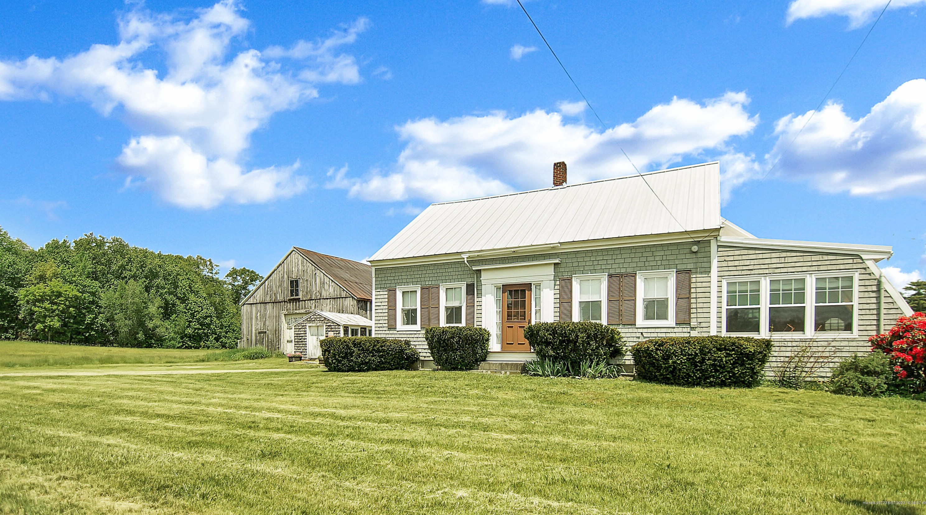 692 Morrills Mill Rd, North Berwick, ME 03906