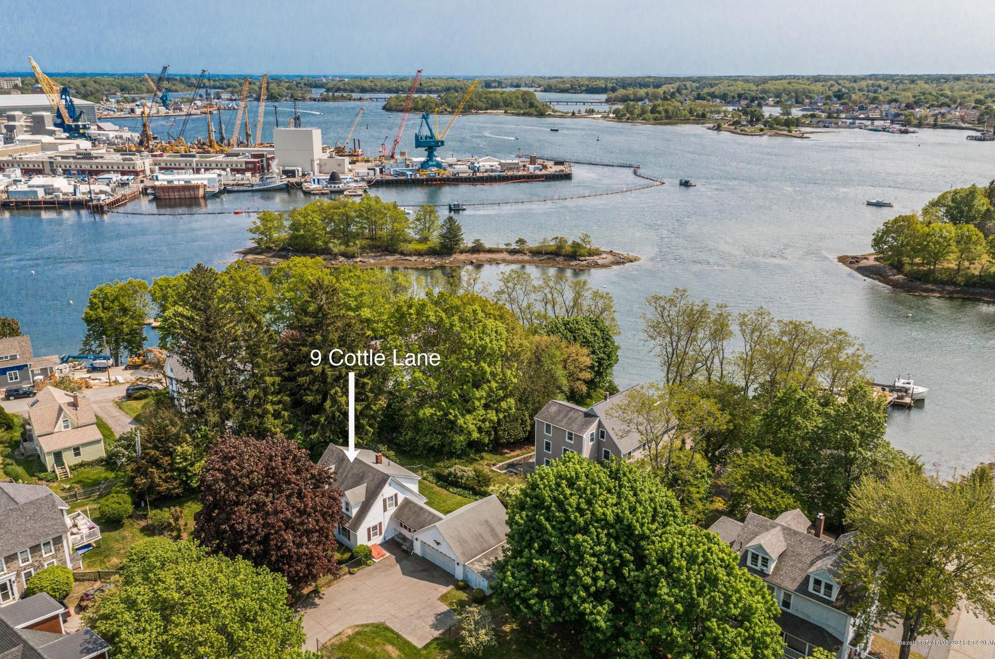 9 Cottle Ln, Kittery, ME 03904