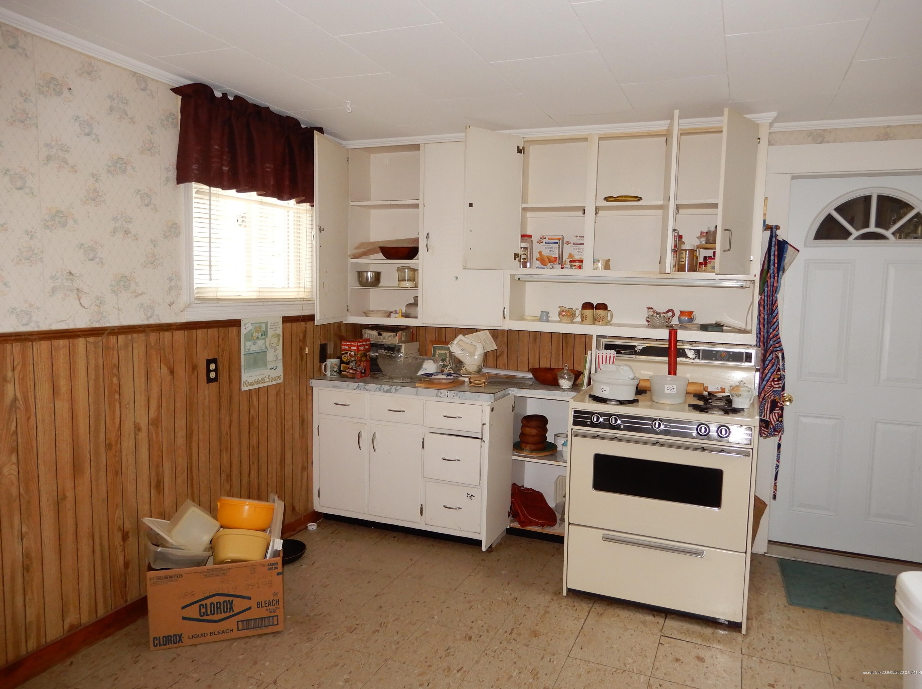 93 Main St, Porter, ME 04068