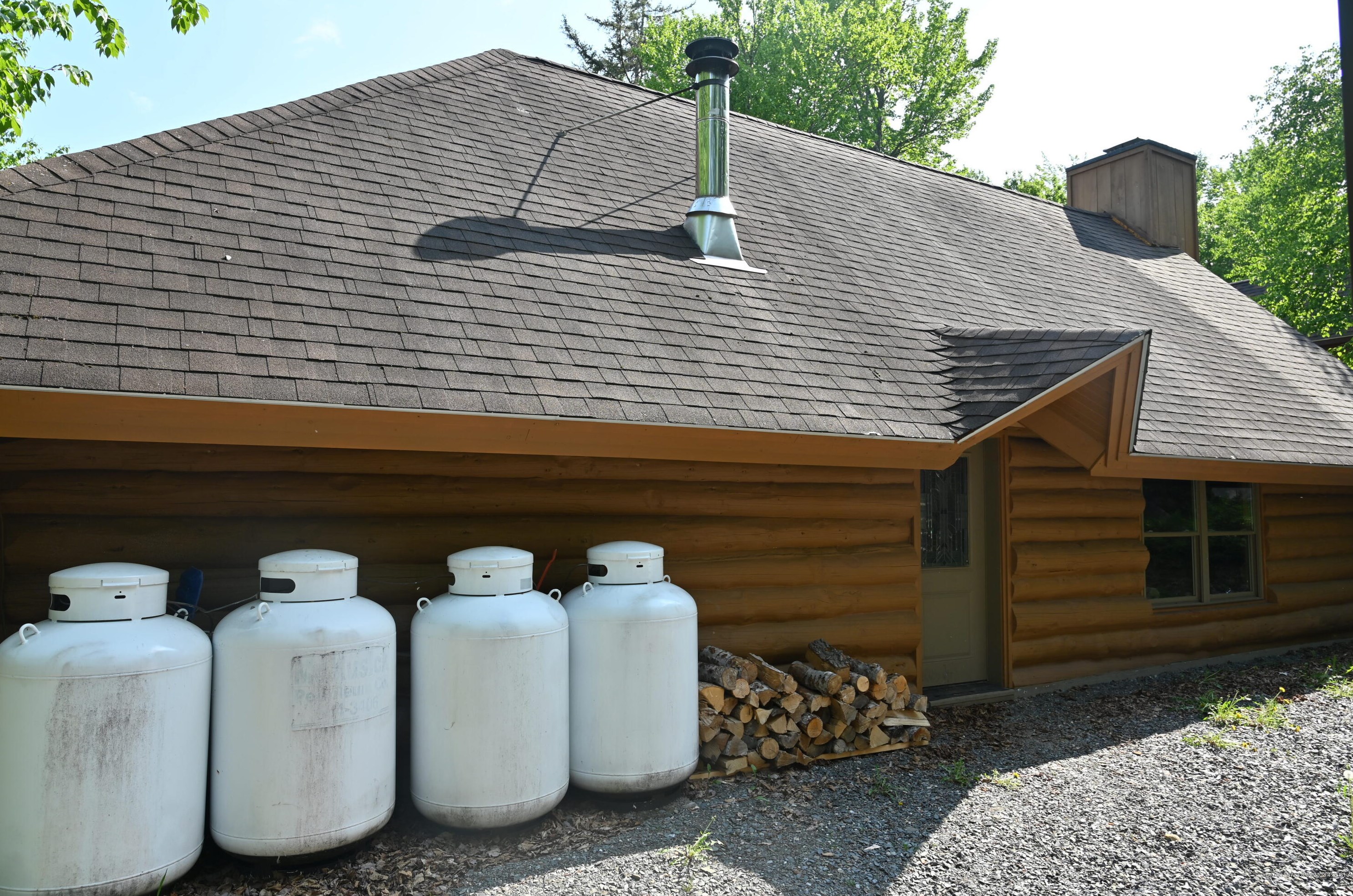 127 Ridge Pkwy, Greenville, ME 04441 exterior