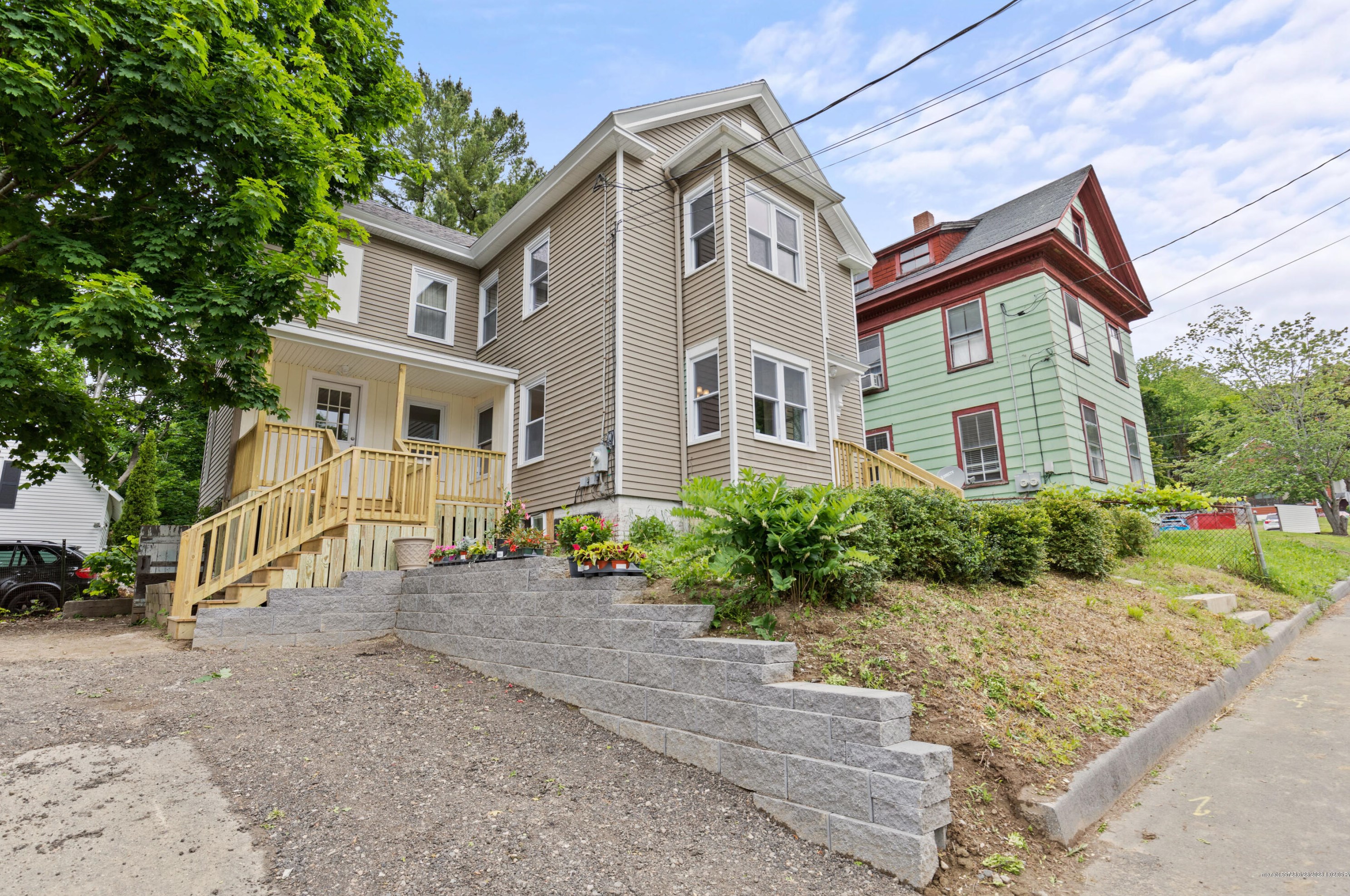 23 Patterson St, Augusta ME  04330-4821 exterior