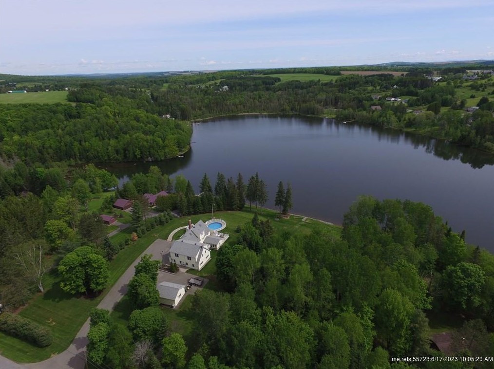 150 Bagley Rd, Mapleton, ME 04757