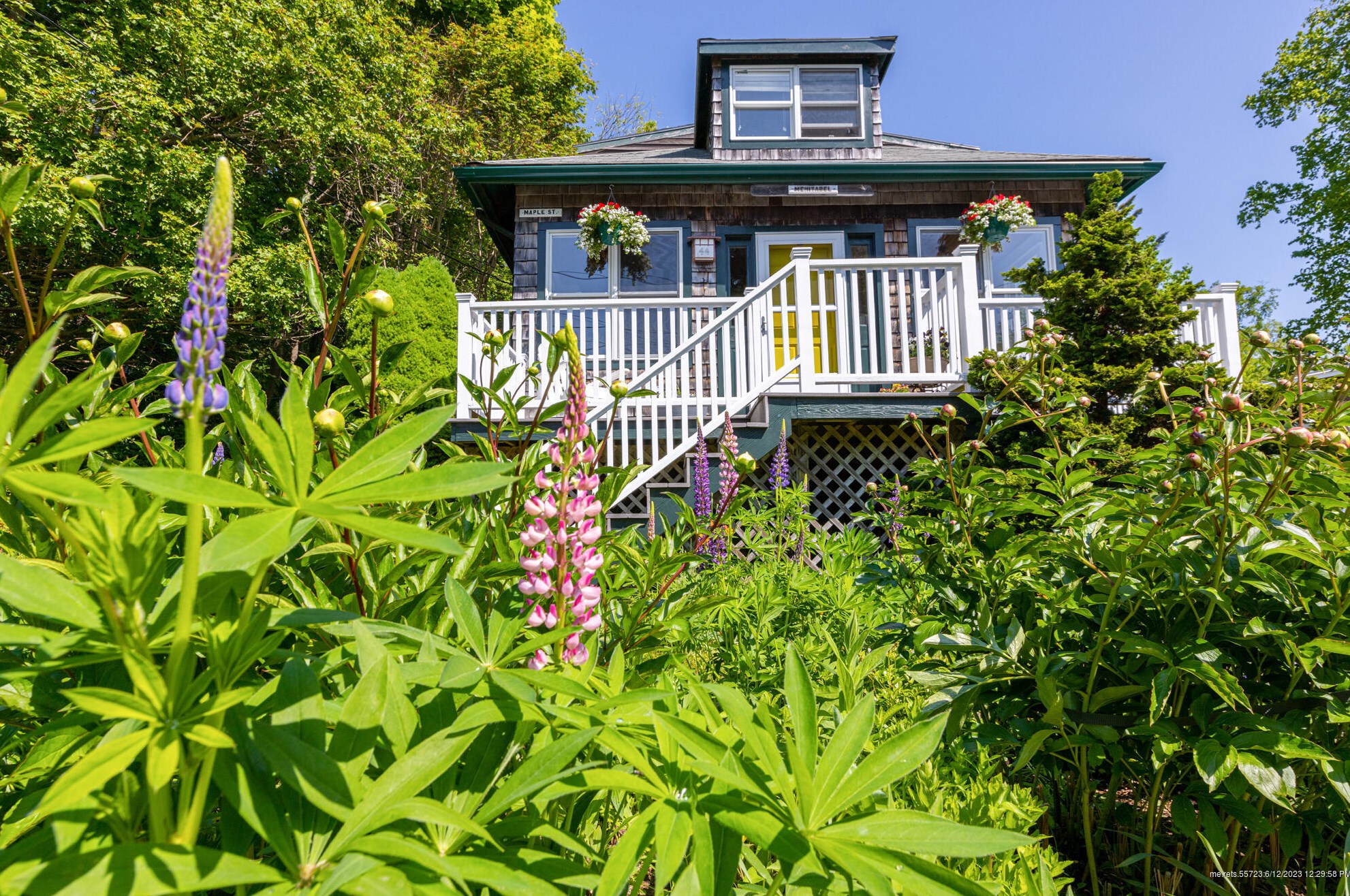 44 Maple St, Portland ME  04108-1414 exterior