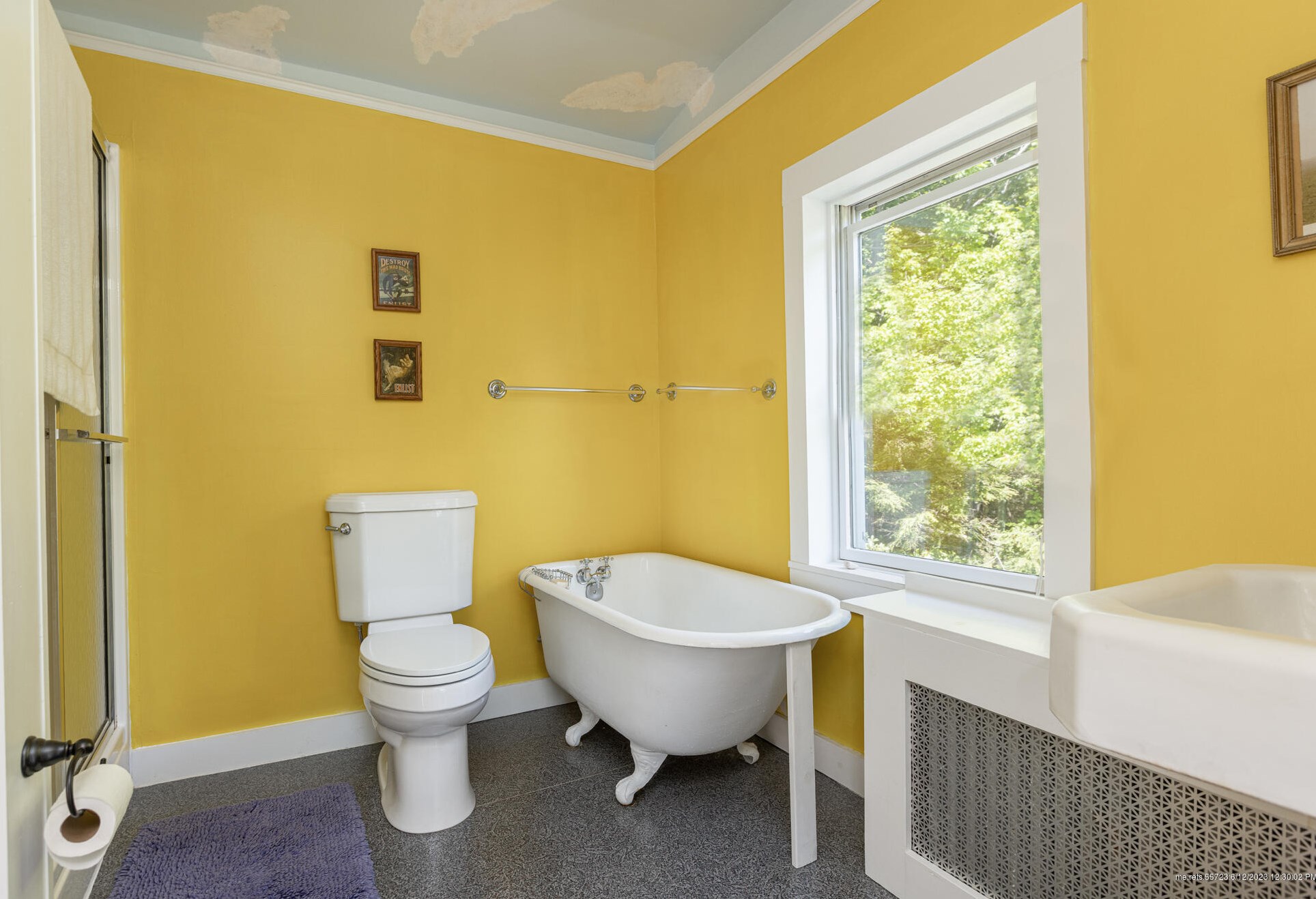 44 Maple St, Portland ME 04105-1972 exterior