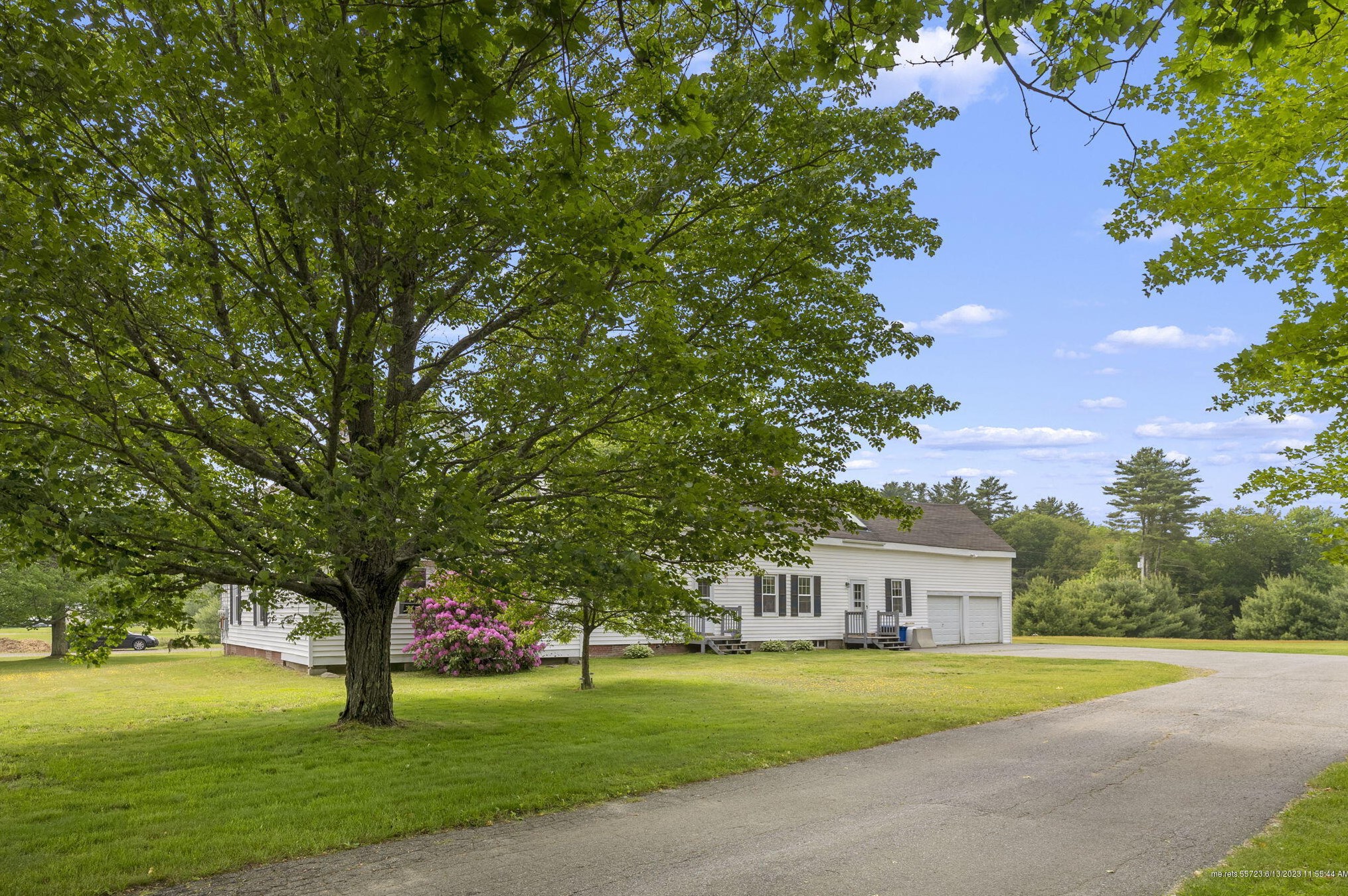 35 County Rd, Gorham, ME 04038-1915