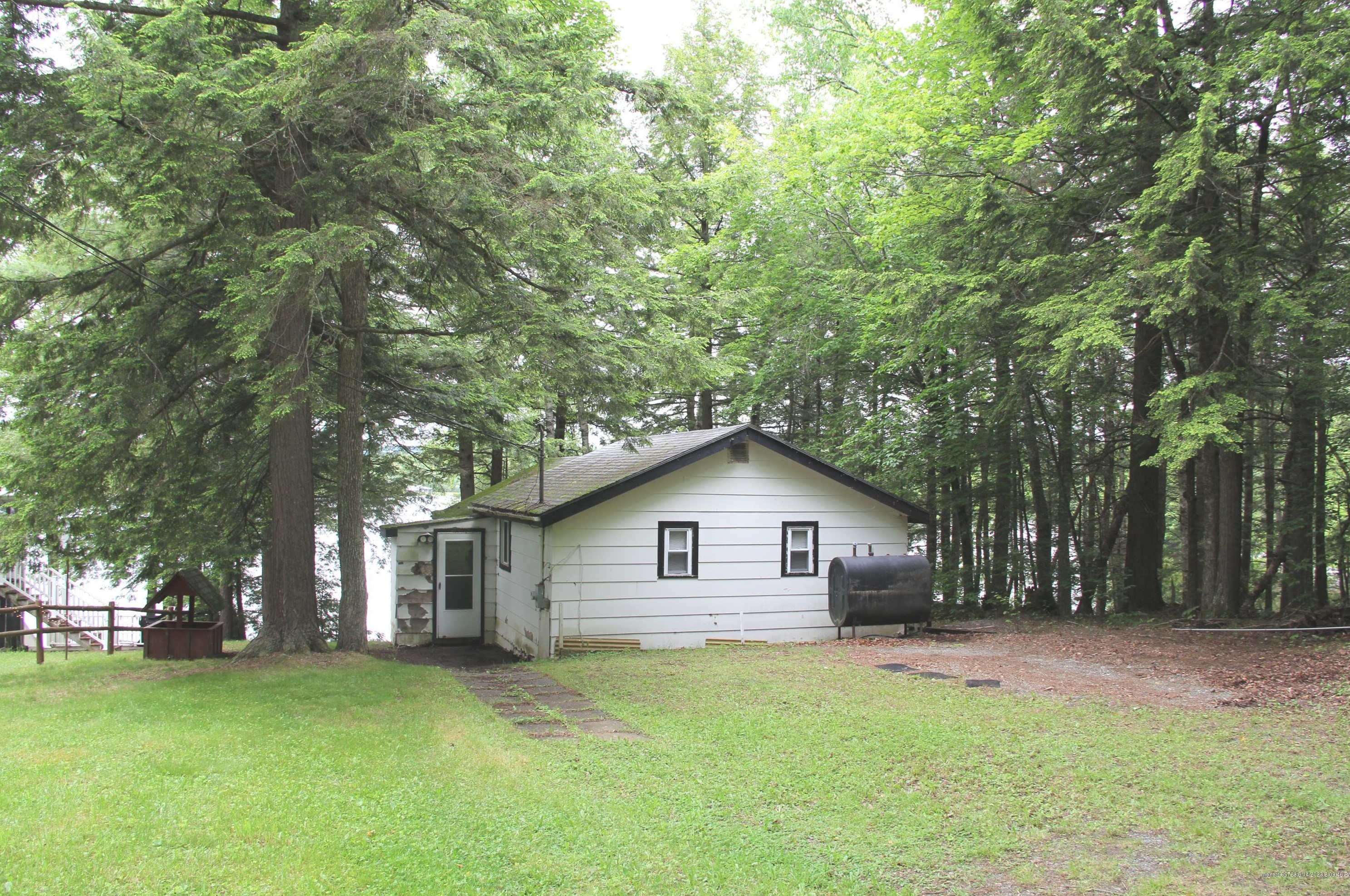 133 Laney Rd, Madison, ME 04950-3471