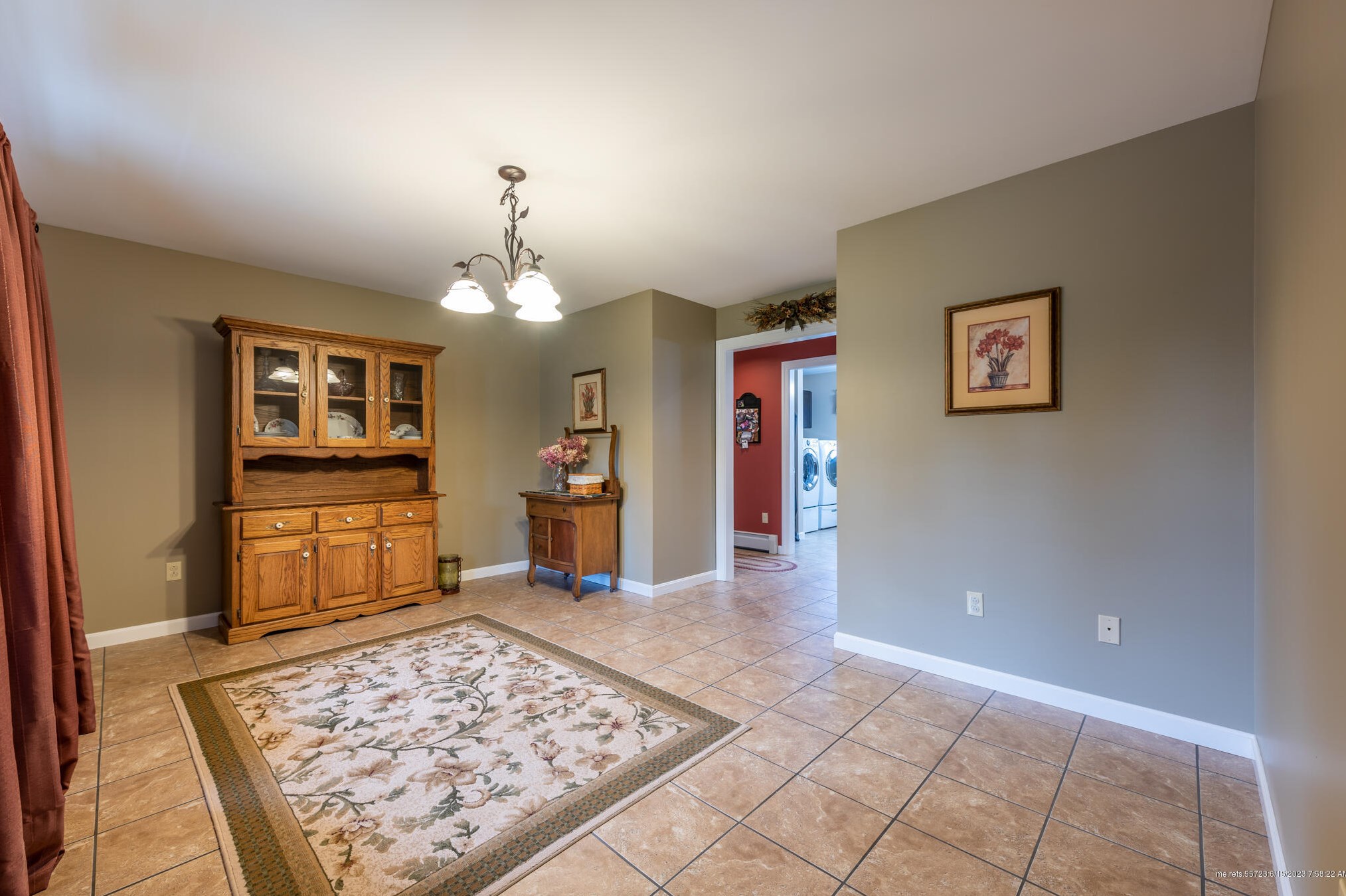 25 Constitution Ave, Newburgh ME 04444-1331 exterior