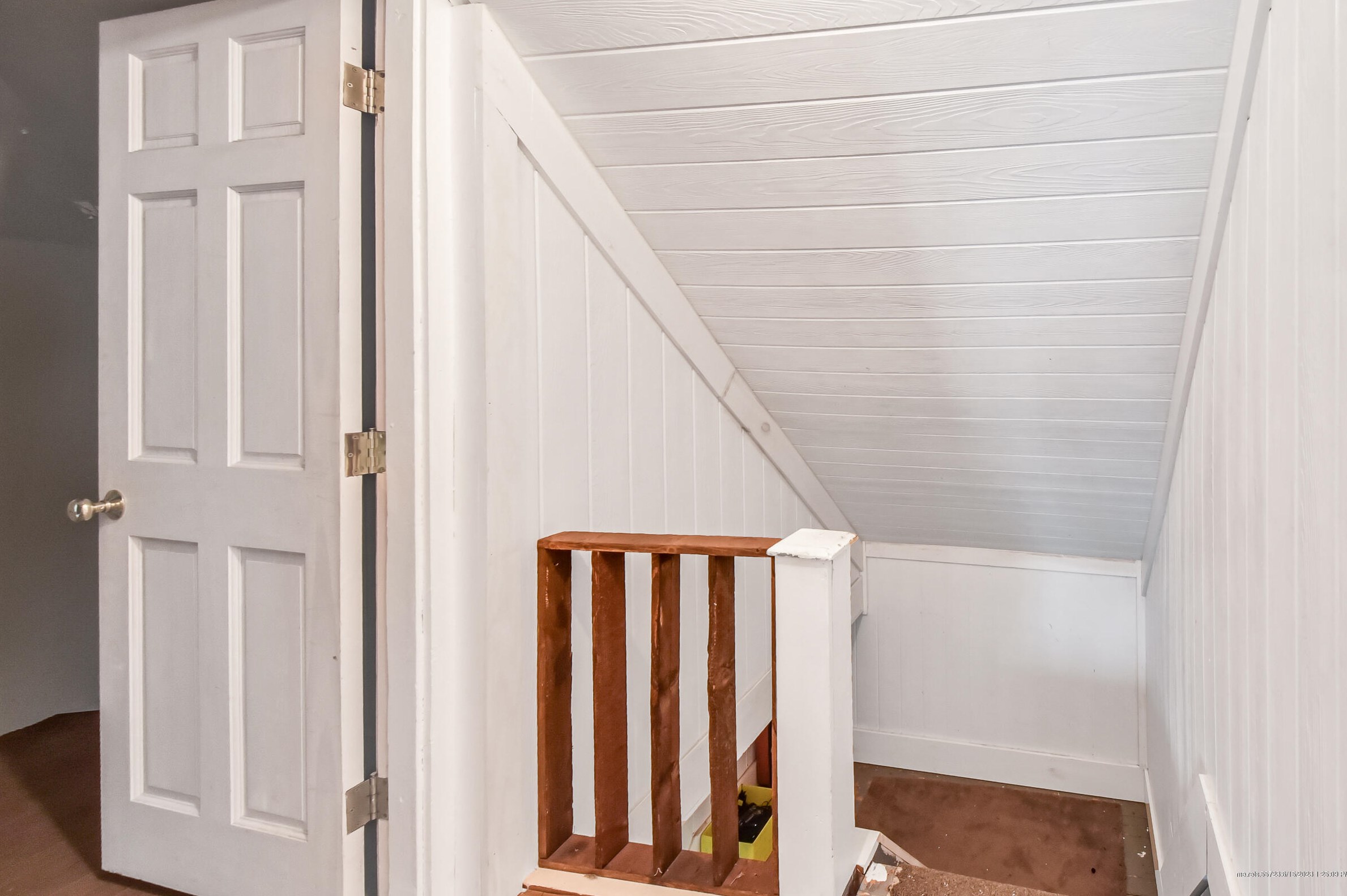 13 Bartlett St, Waterville ME  04901-7301 exterior