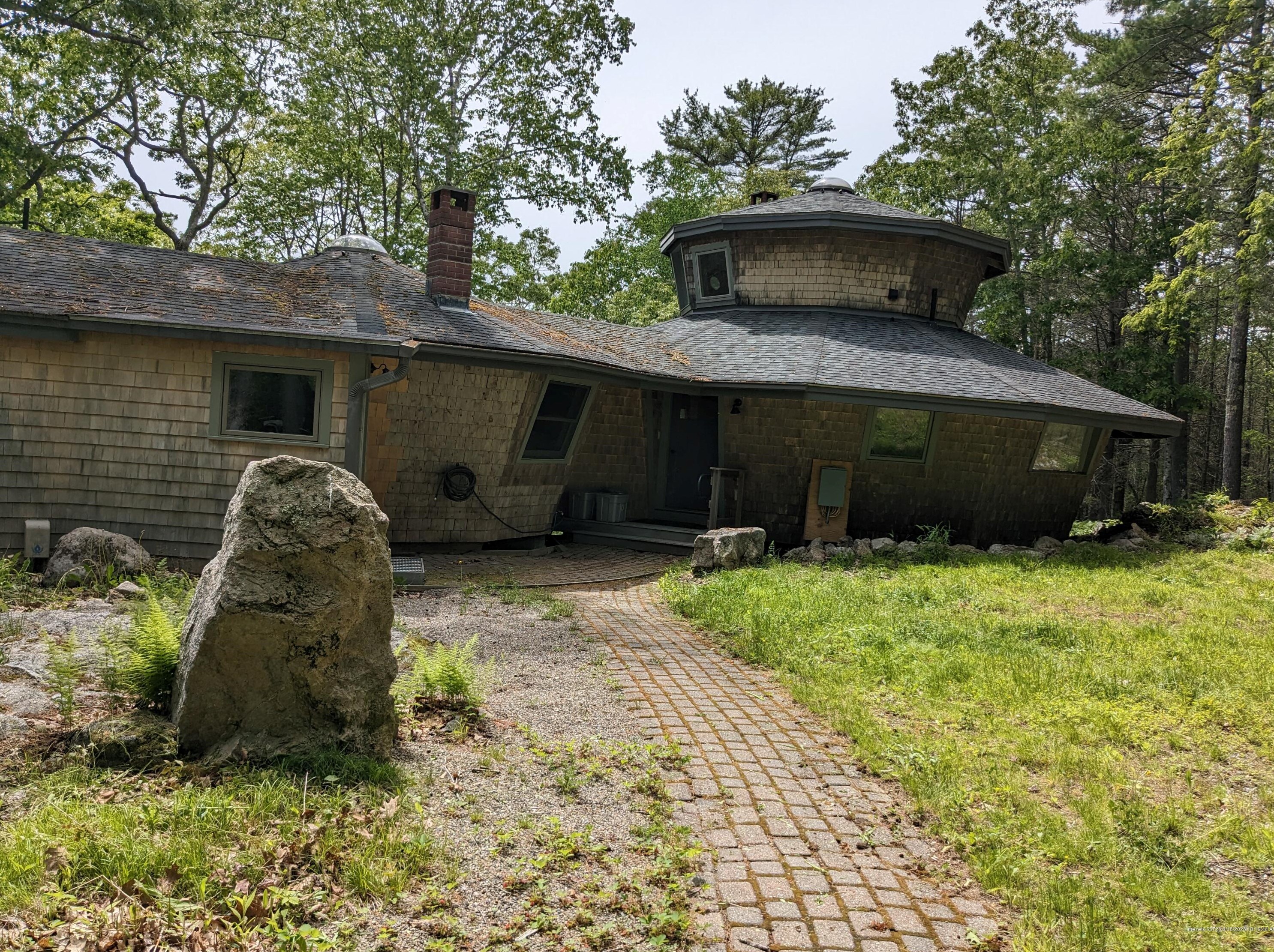 275 Old Stage Rd, West Bath, ME 04530