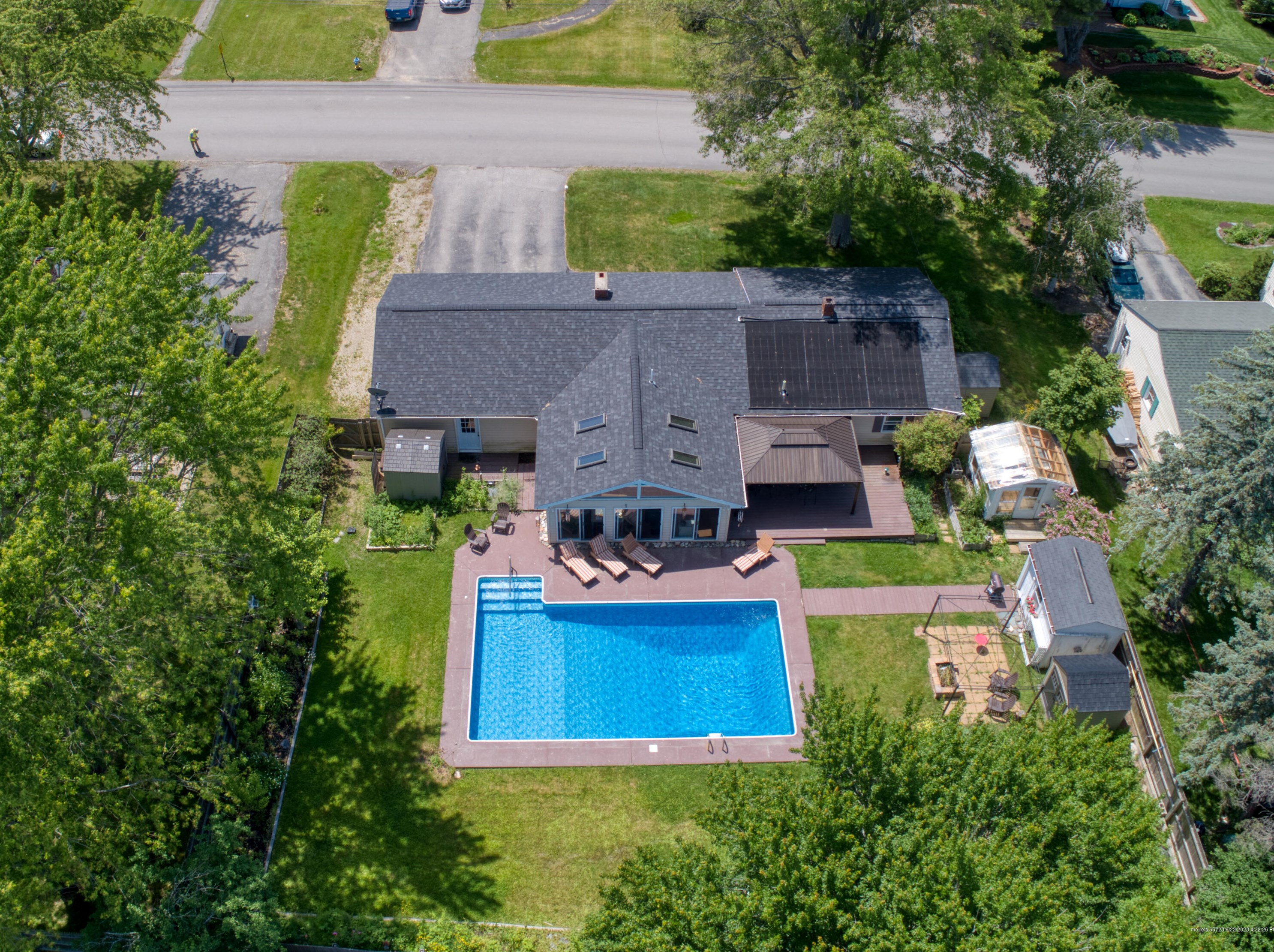 48 Sunset Strip, Brewer, ME 04412
